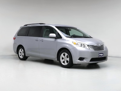 Silver 2016 Toyota Sienna LE