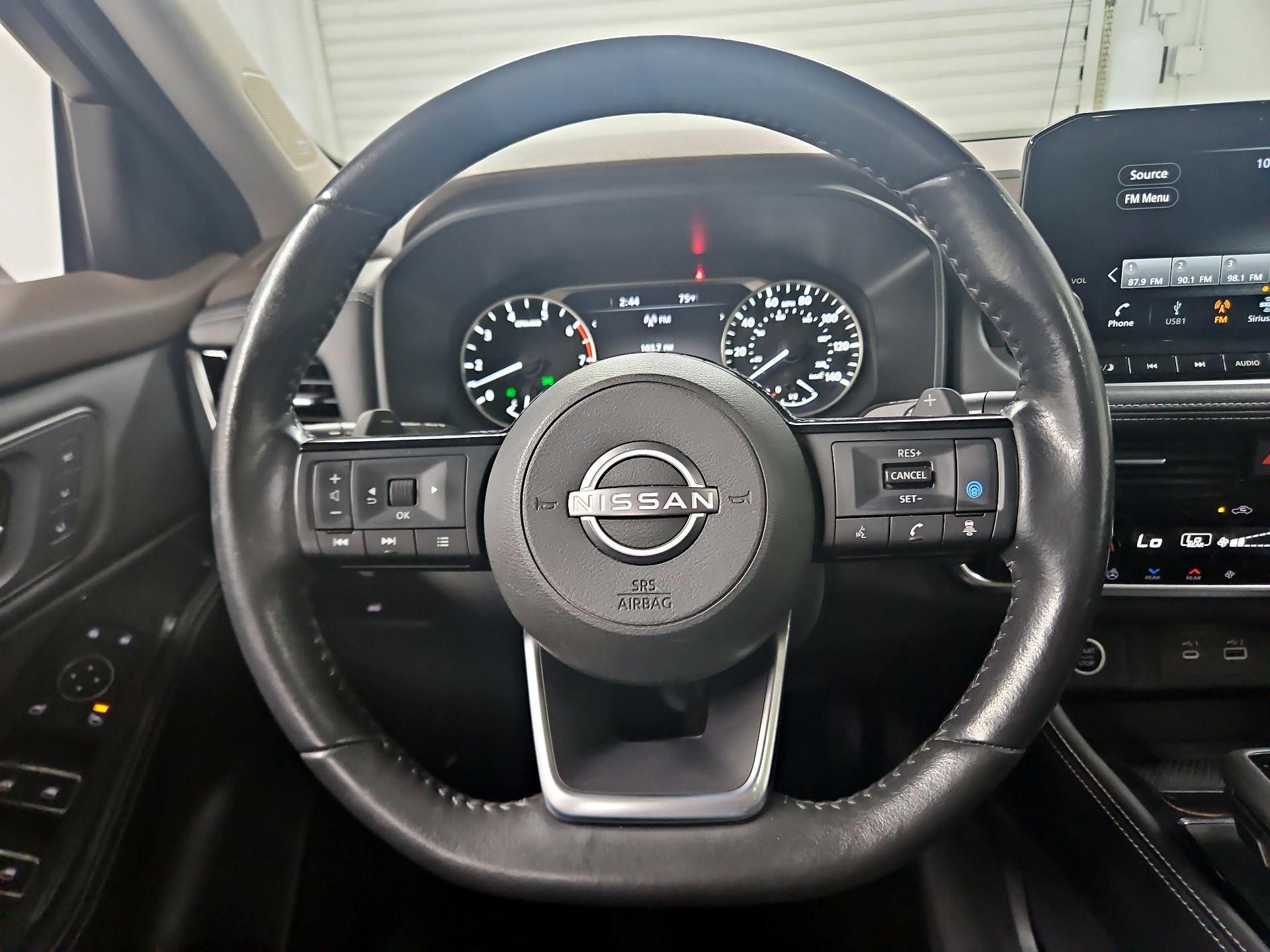 Thumbnail: 2022 Nissan Rogue - 10