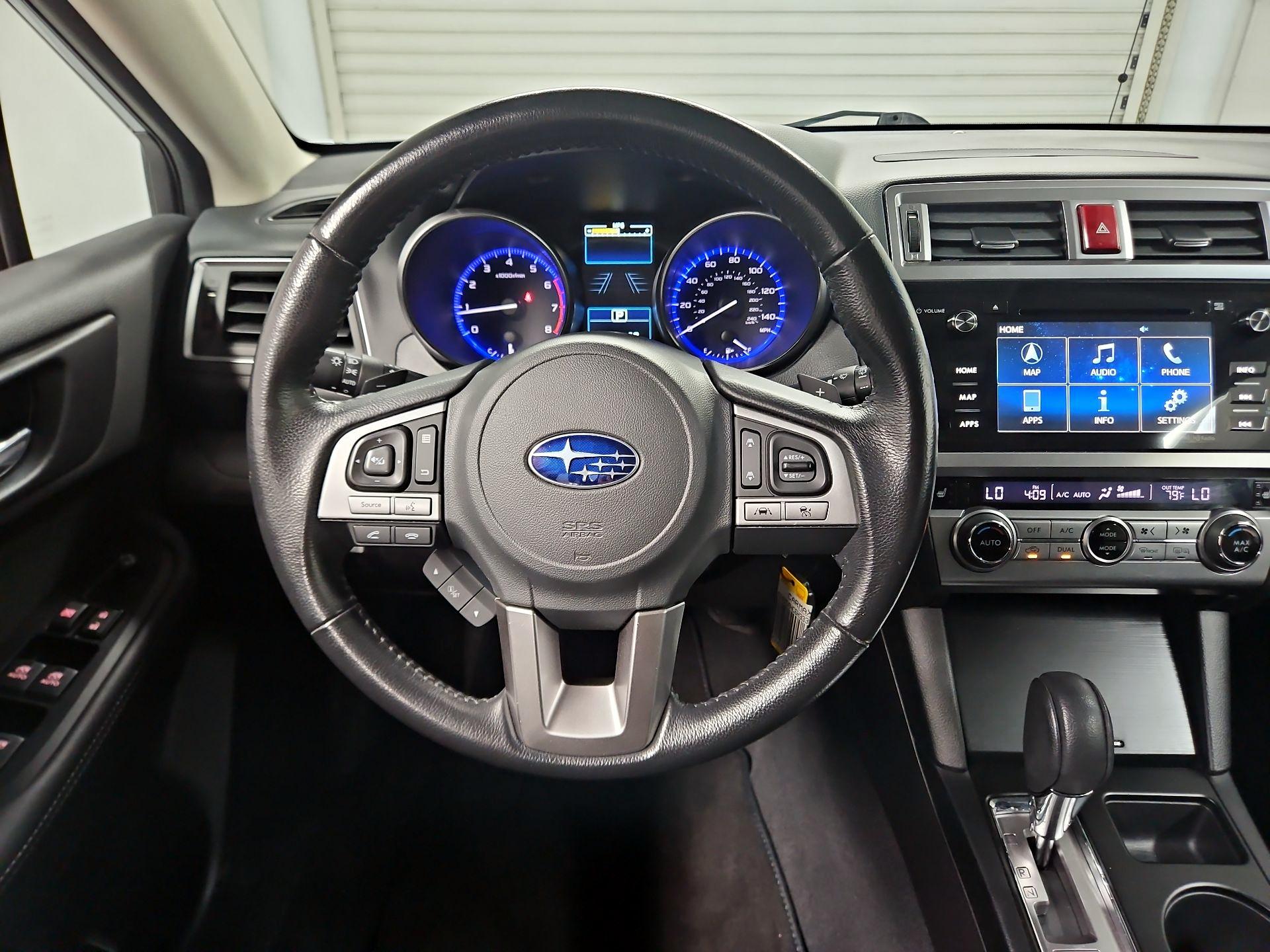 Thumbnail: 2017 Subaru Outback - 10