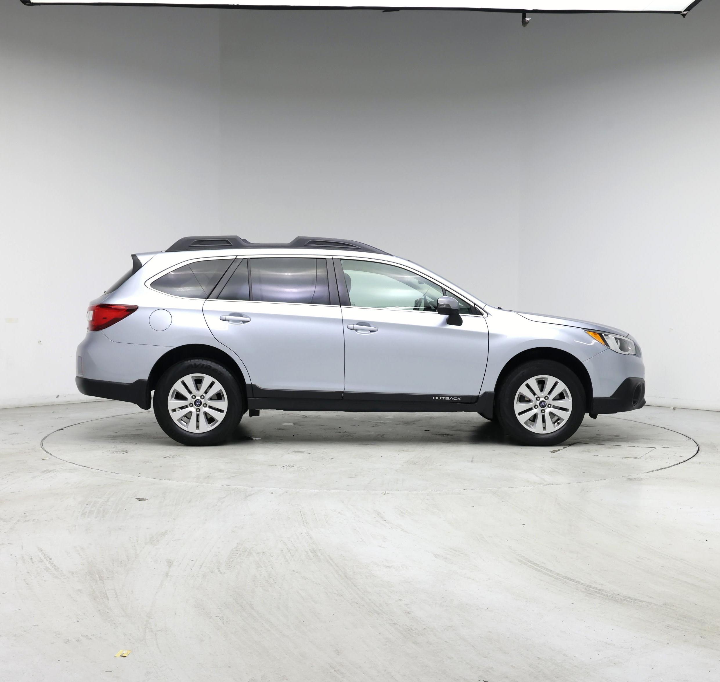 Thumbnail: 2017 Subaru Outback - 7