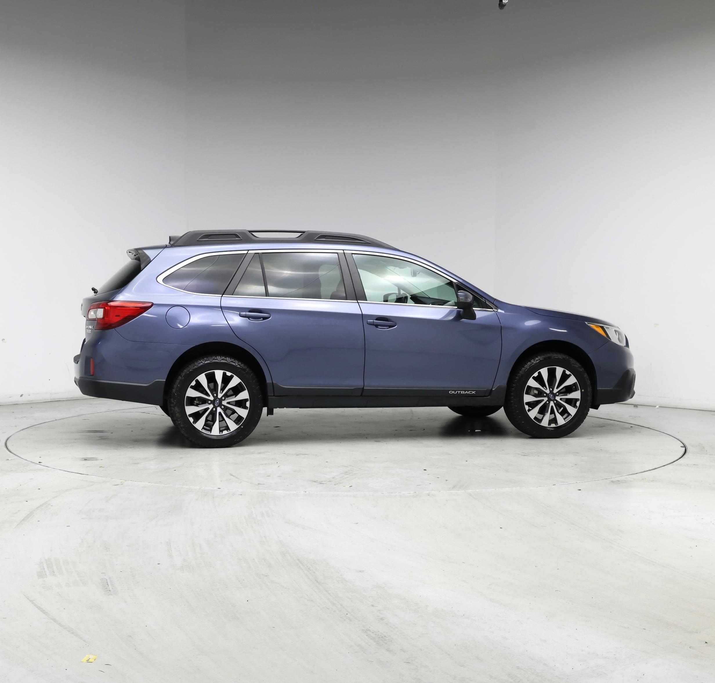 Thumbnail: 2016 Subaru Outback - 7