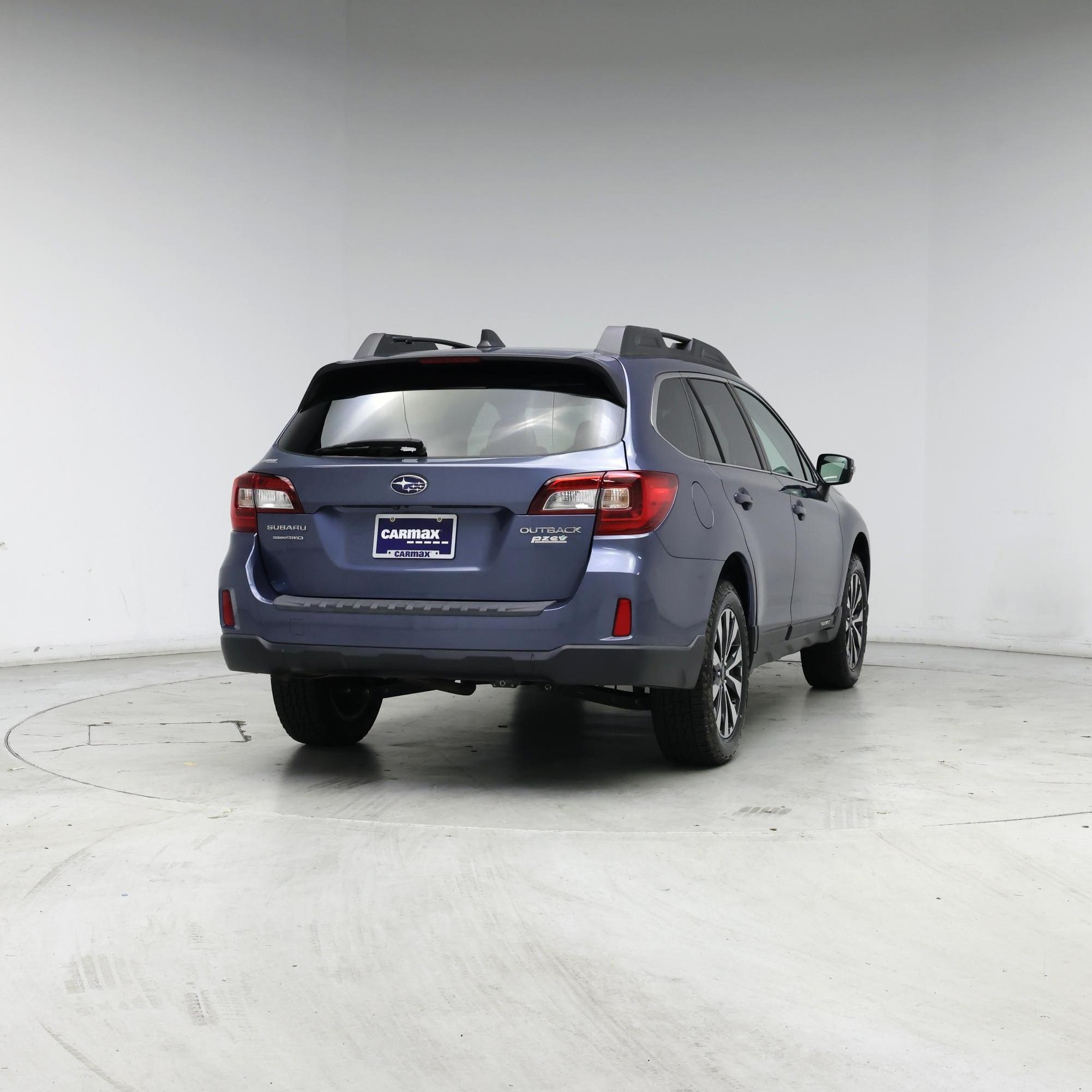 Thumbnail: 2016 Subaru Outback - 8
