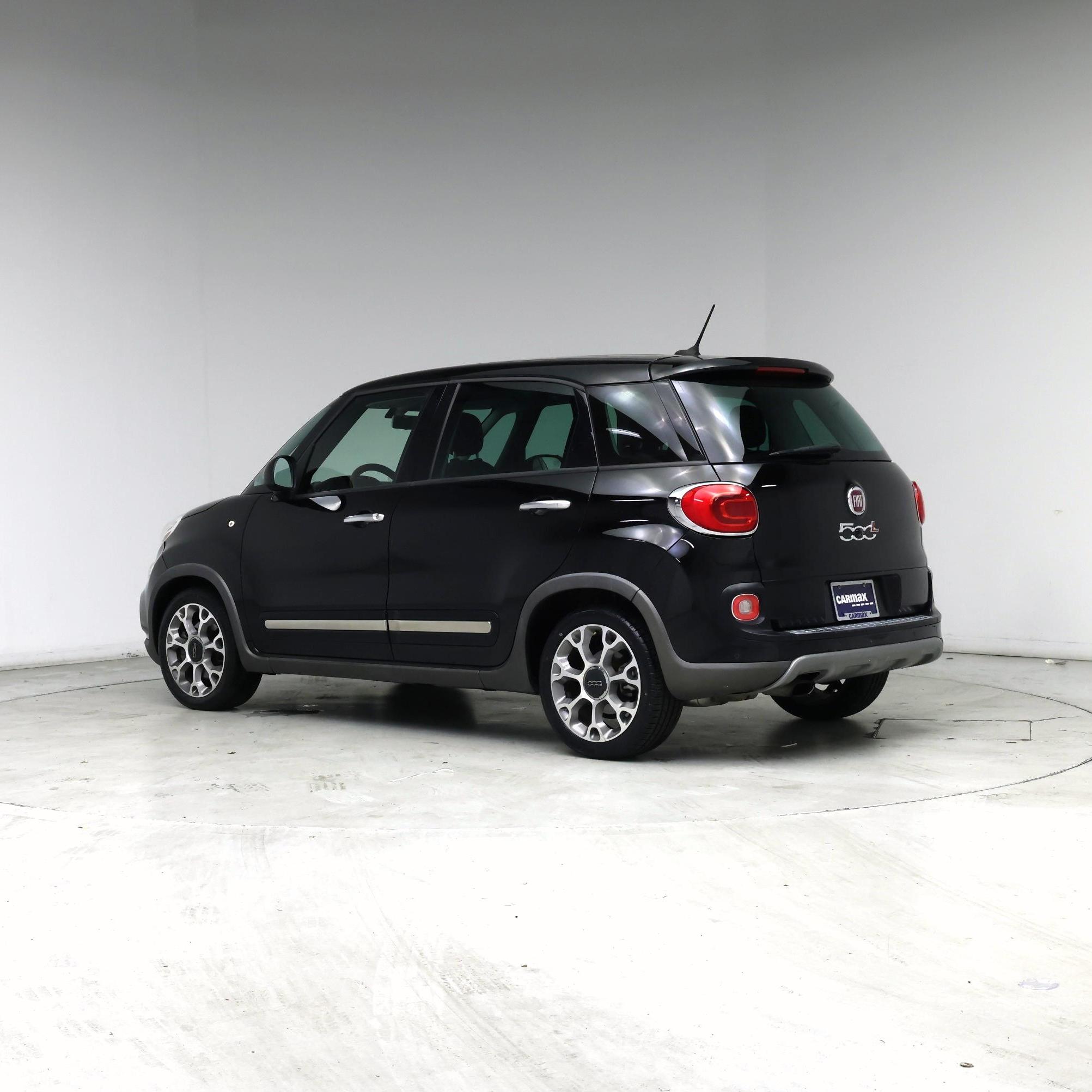 Thumbnail: 2014 Fiat 500L - 2