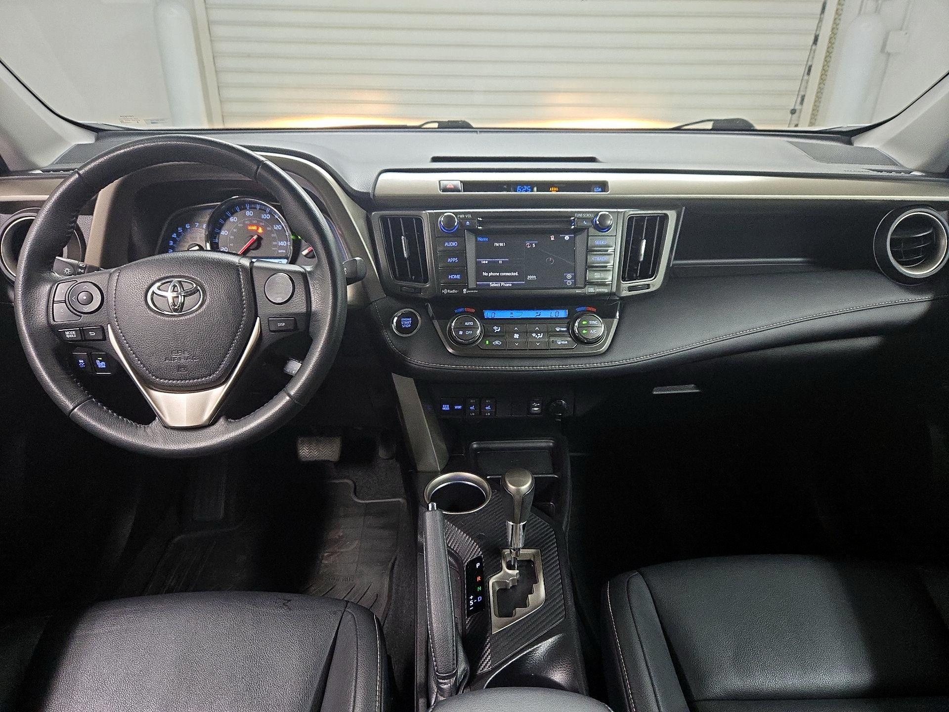 Thumbnail: 2014 Toyota RAV4 - 9