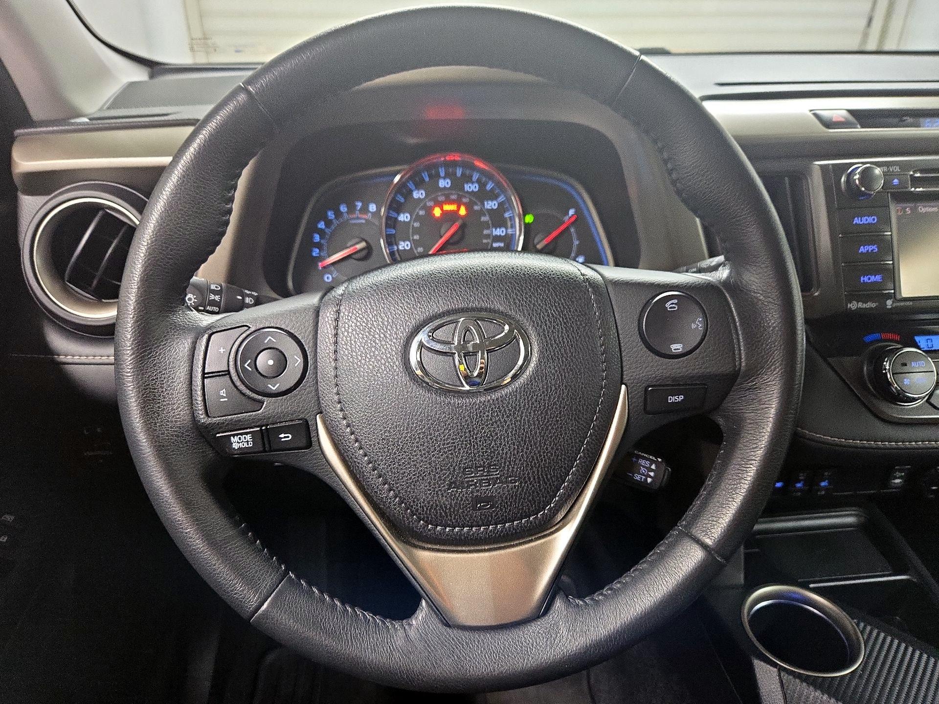 Thumbnail: 2014 Toyota RAV4 - 10
