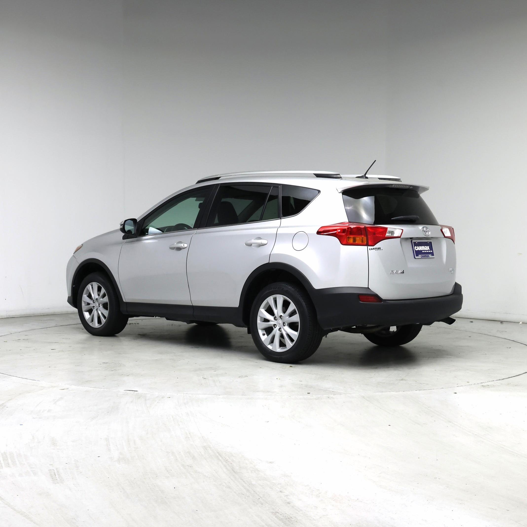 Thumbnail: 2014 Toyota RAV4 - 2