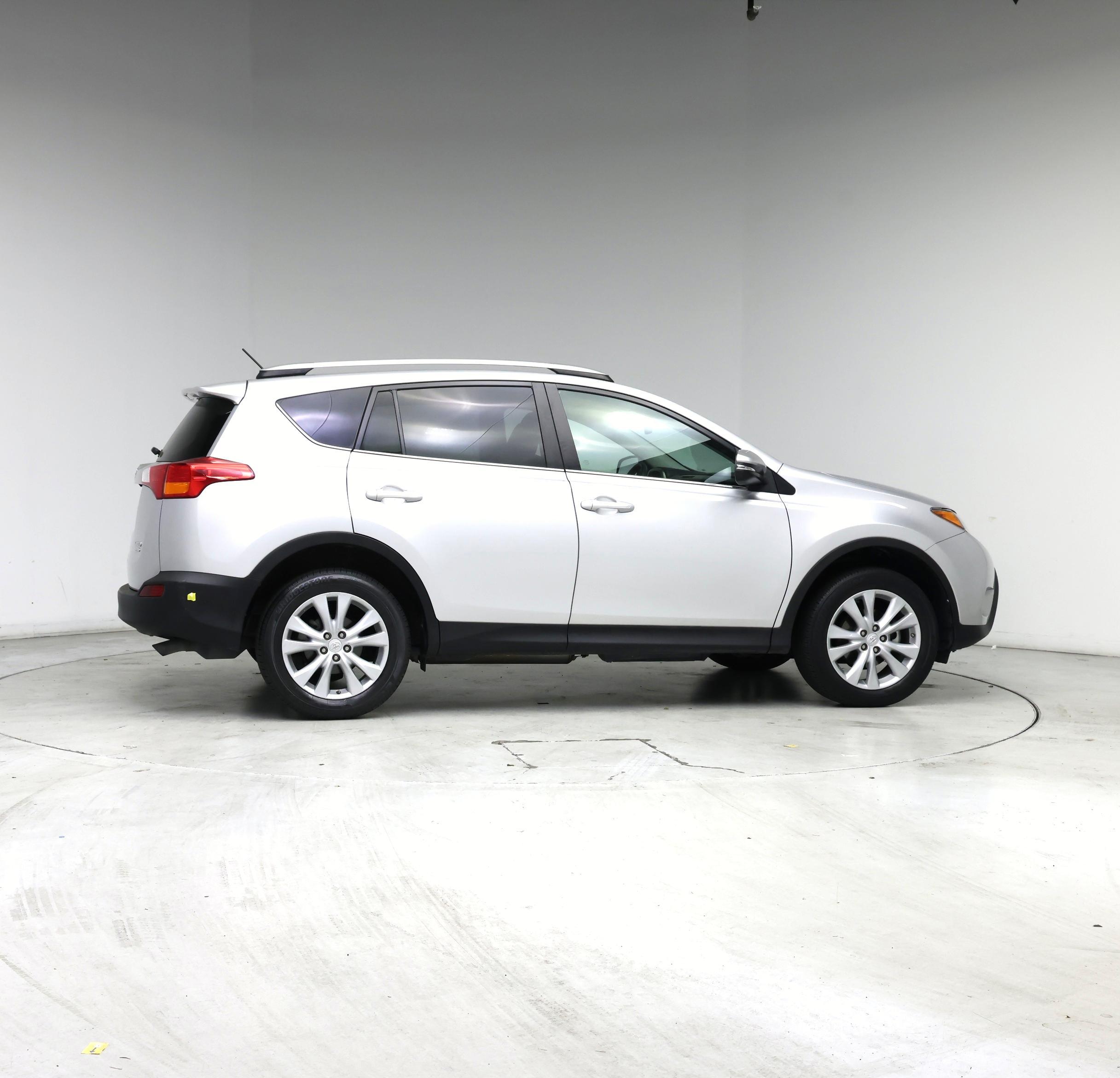 Thumbnail: 2014 Toyota RAV4 - 7