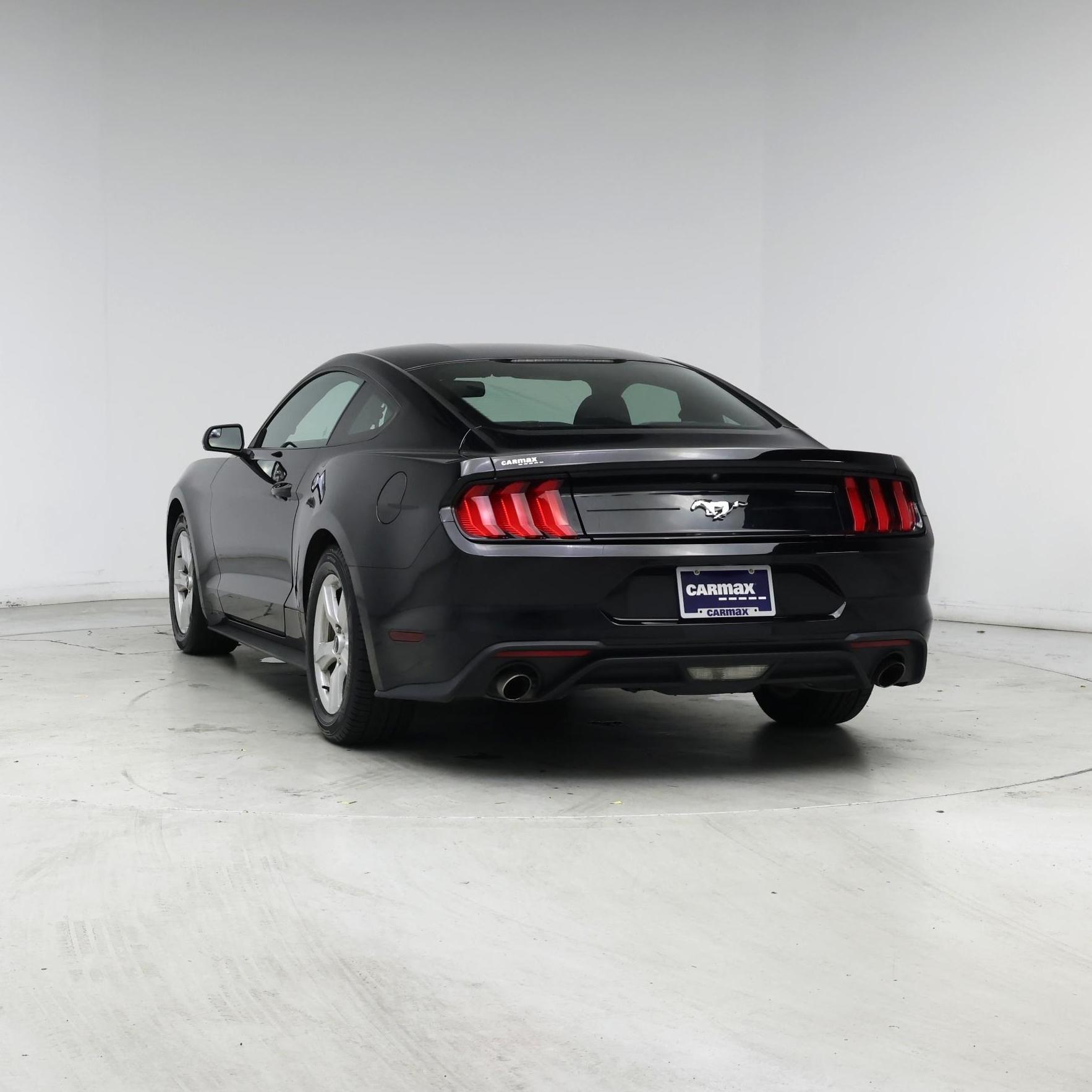 Thumbnail: 2018 Ford Mustang - 6