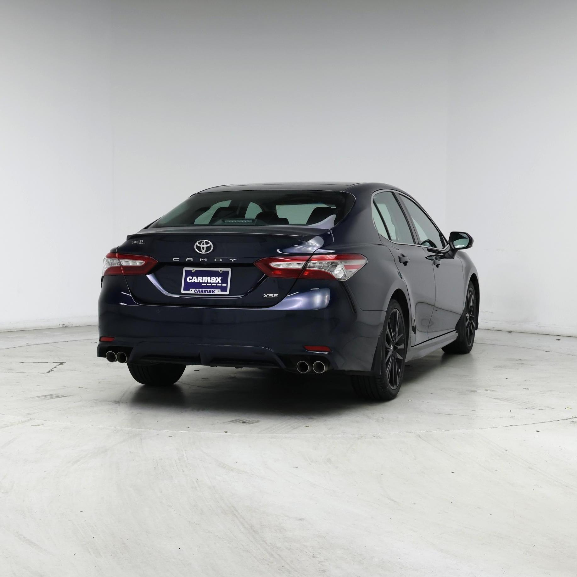 Thumbnail: 2018 Toyota Camry - 8