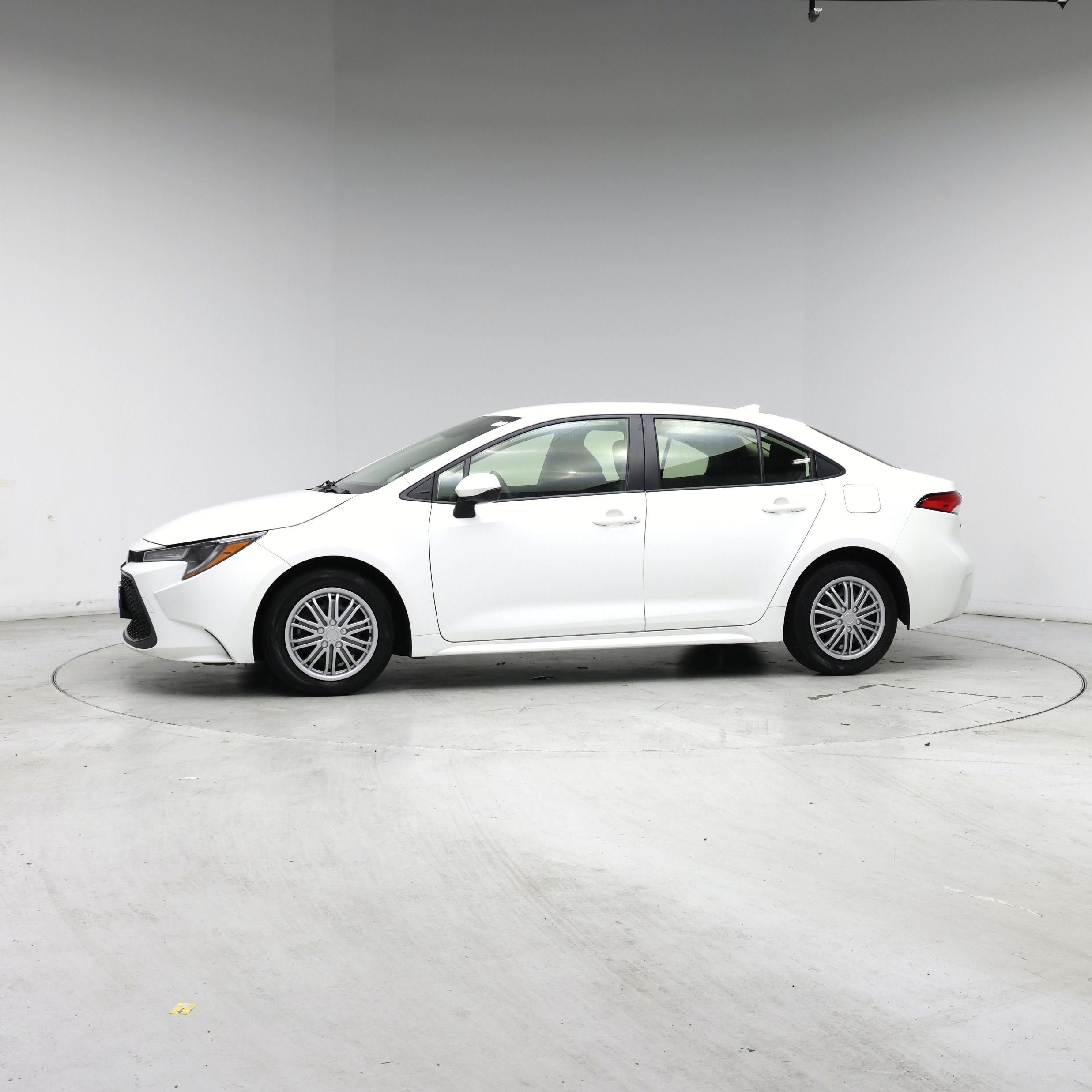 Thumbnail: 2021 Toyota Corolla - 3