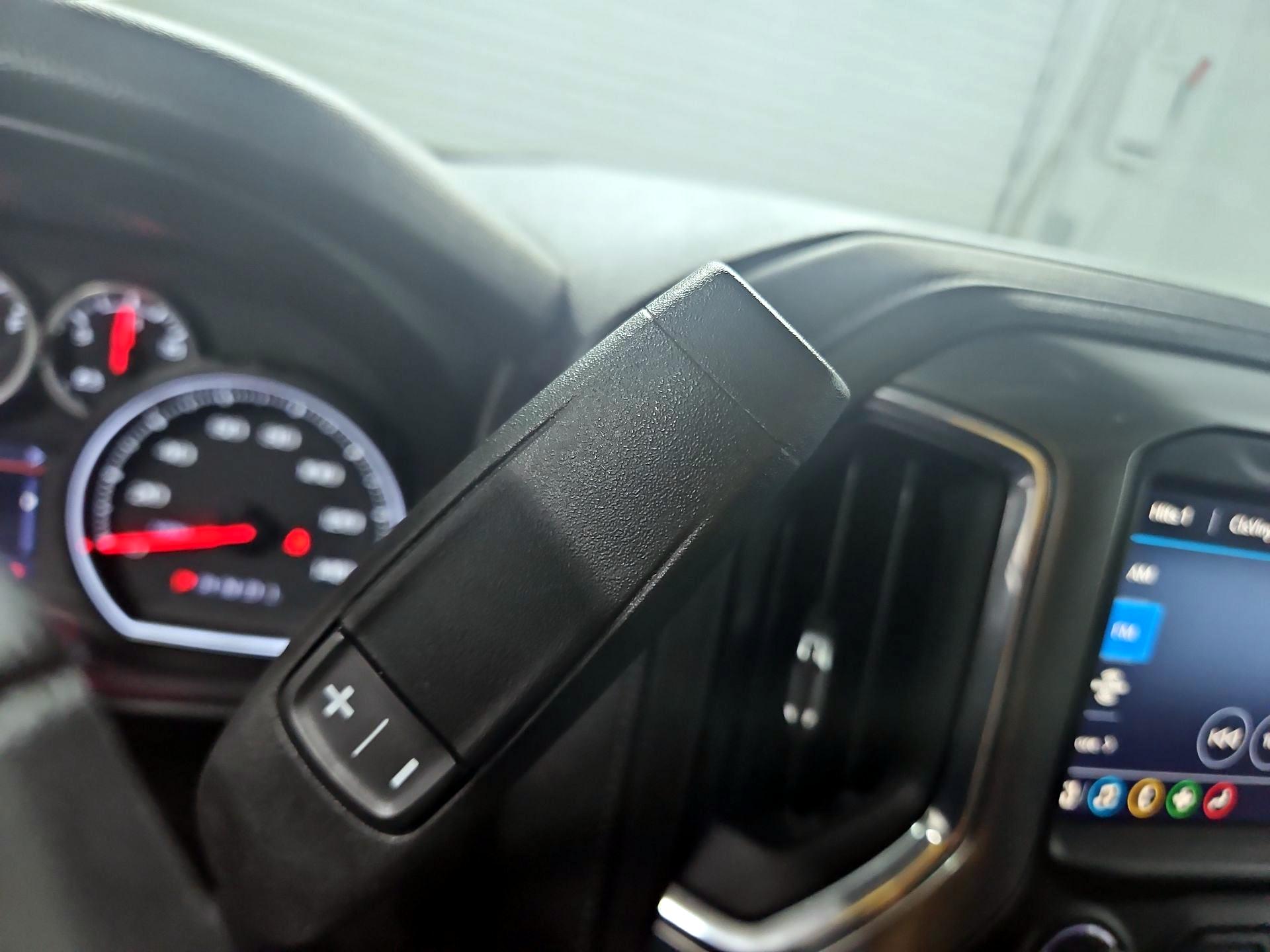 Thumbnail: 2021 Chevrolet Silverado 1500 - 17