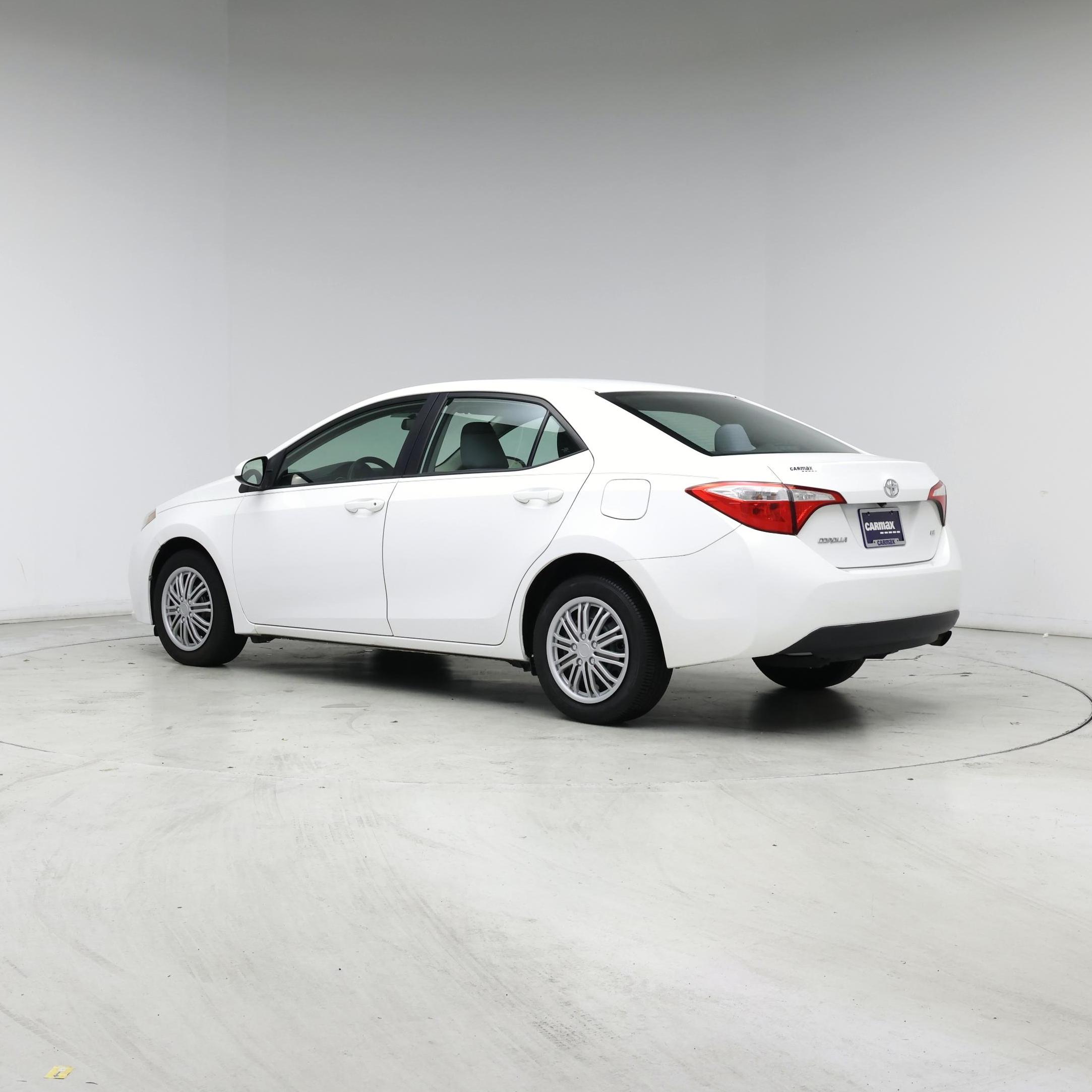 Thumbnail: 2014 Toyota Corolla - 2