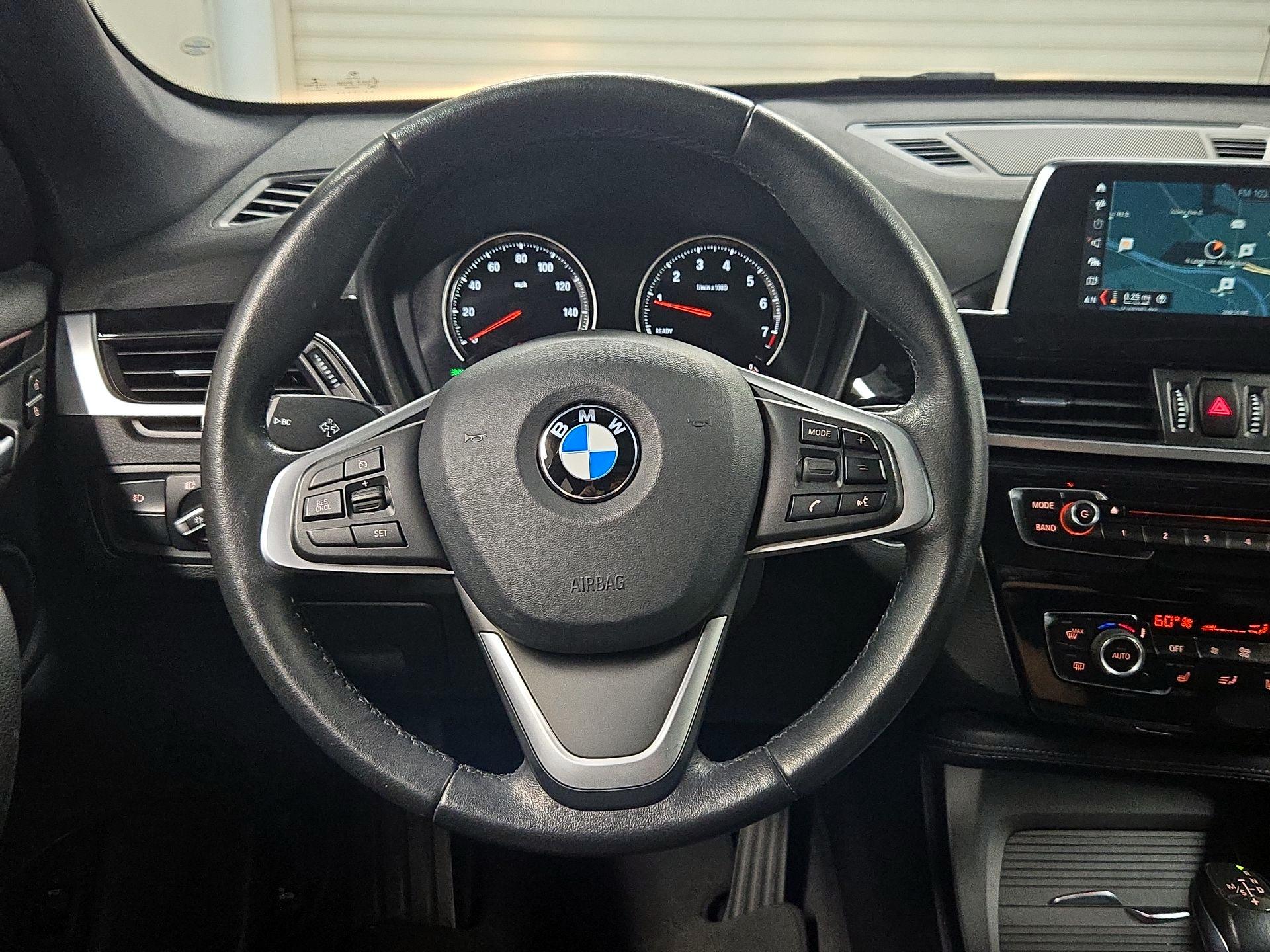 Thumbnail: 2018 BMW X1 - 10