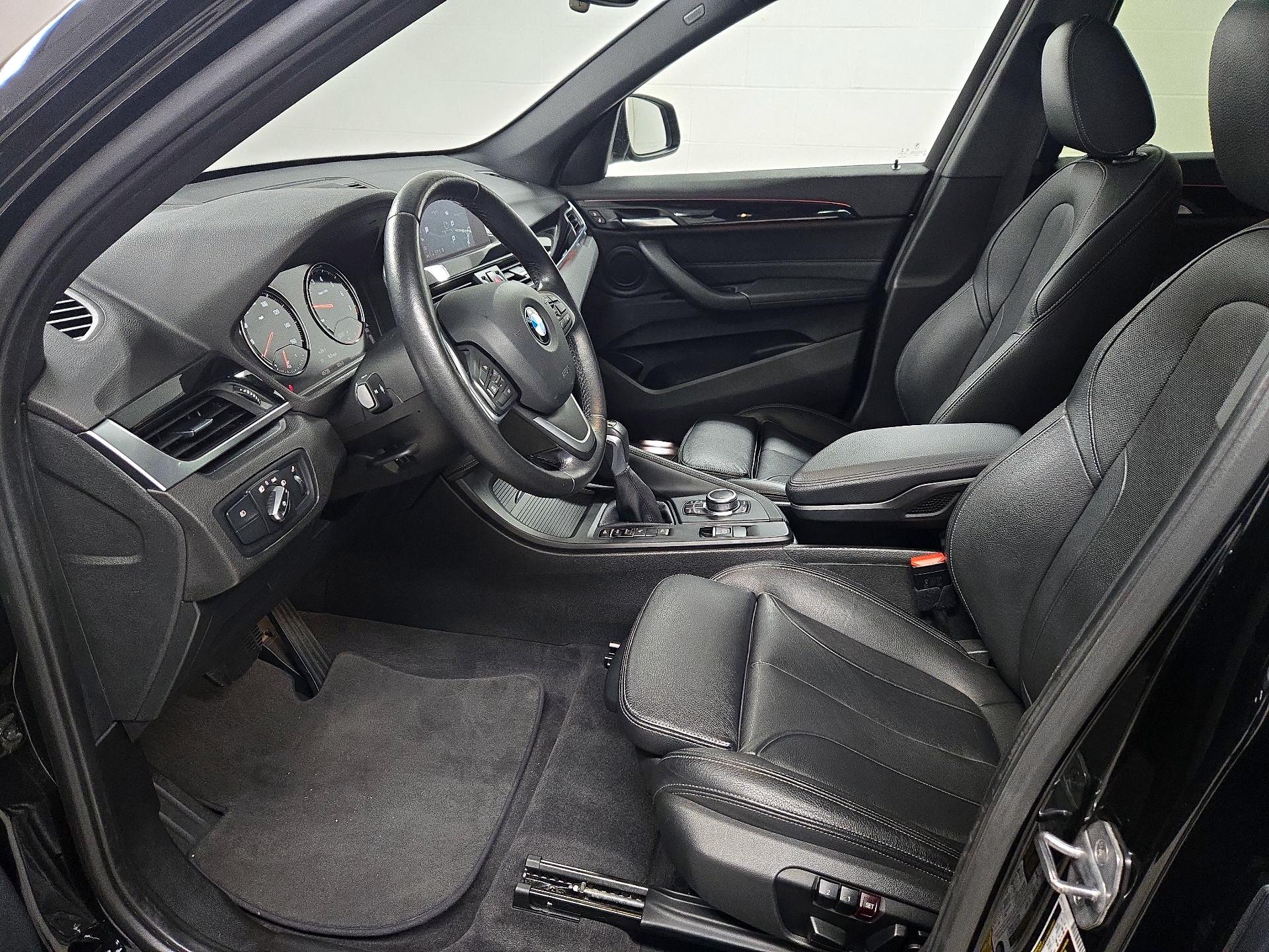 Thumbnail: 2018 BMW X1 - 11