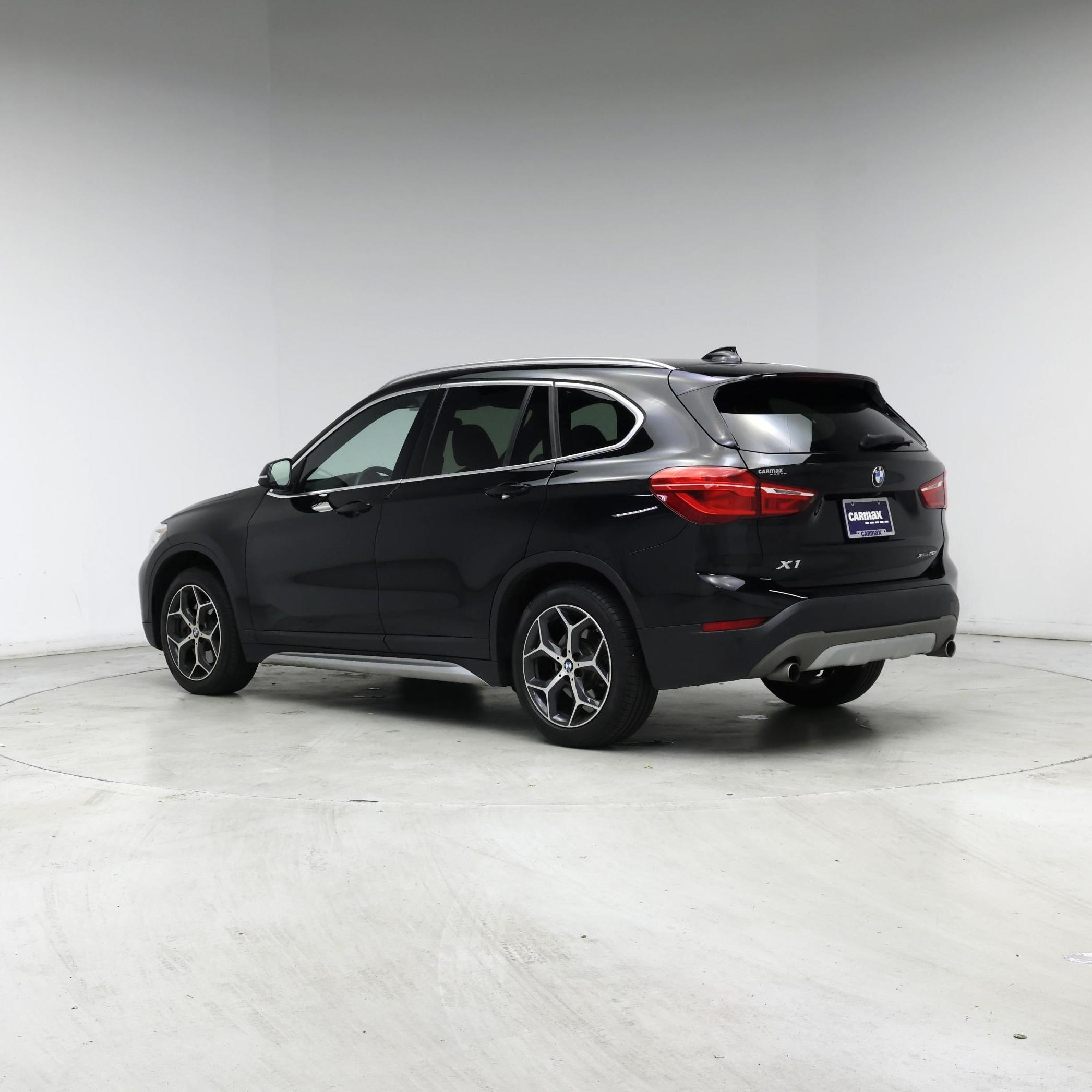 Thumbnail: 2018 BMW X1 - 2
