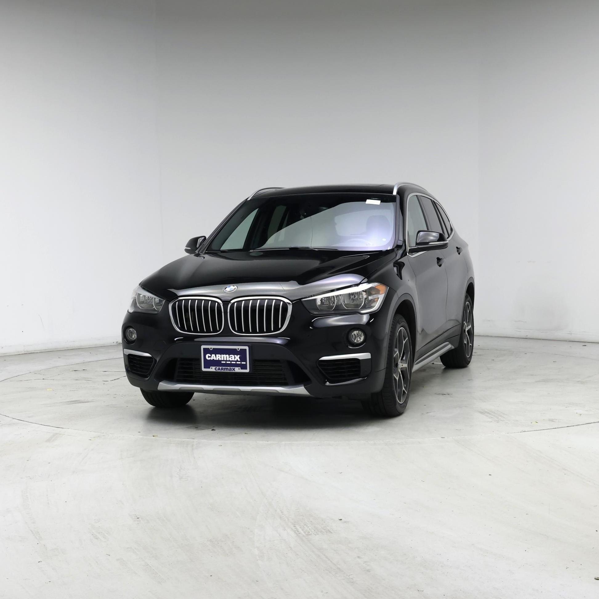 Thumbnail: 2018 BMW X1 - 4
