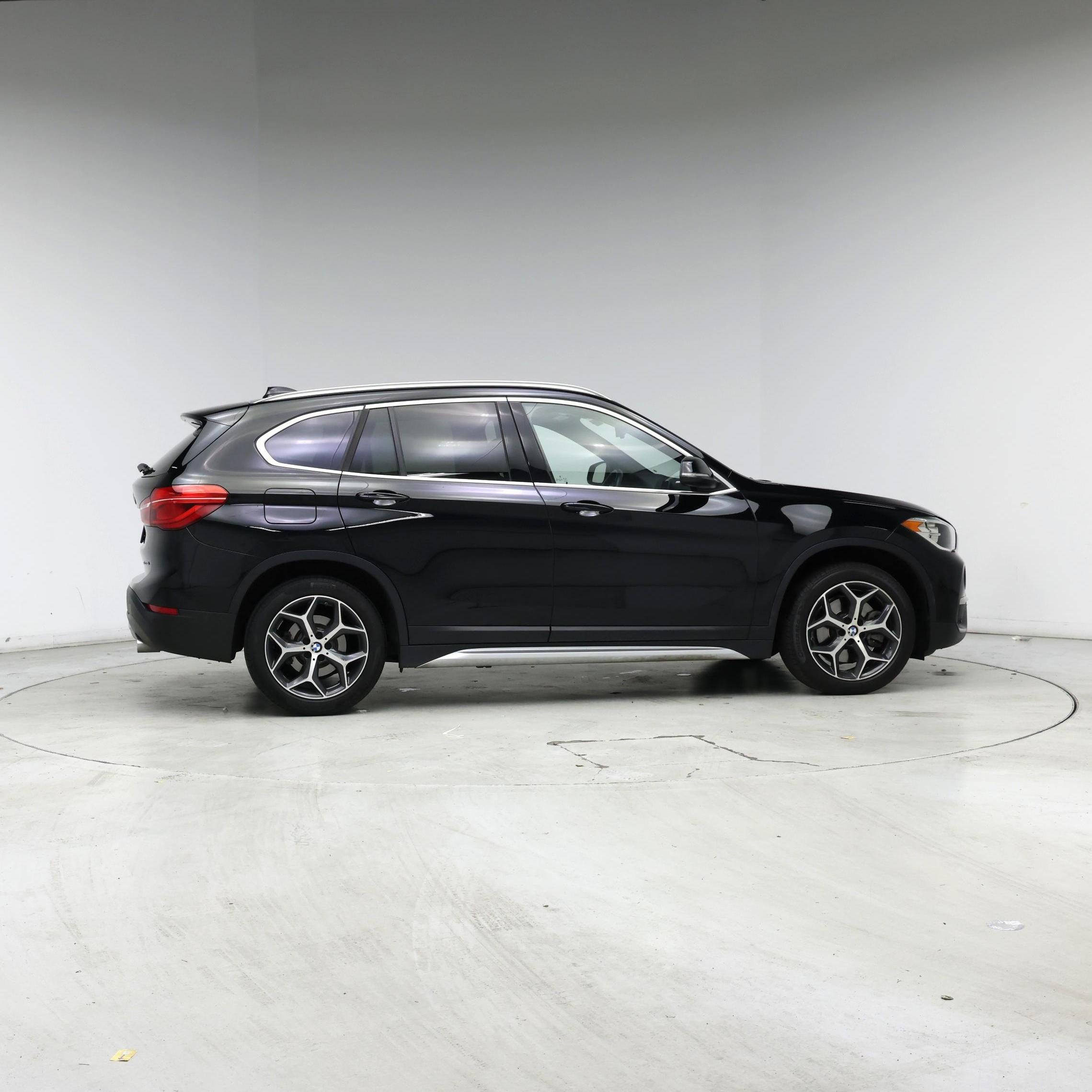 Thumbnail: 2018 BMW X1 - 7