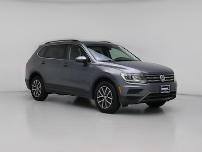 Gray 2019 Volkswagen Tiguan SE