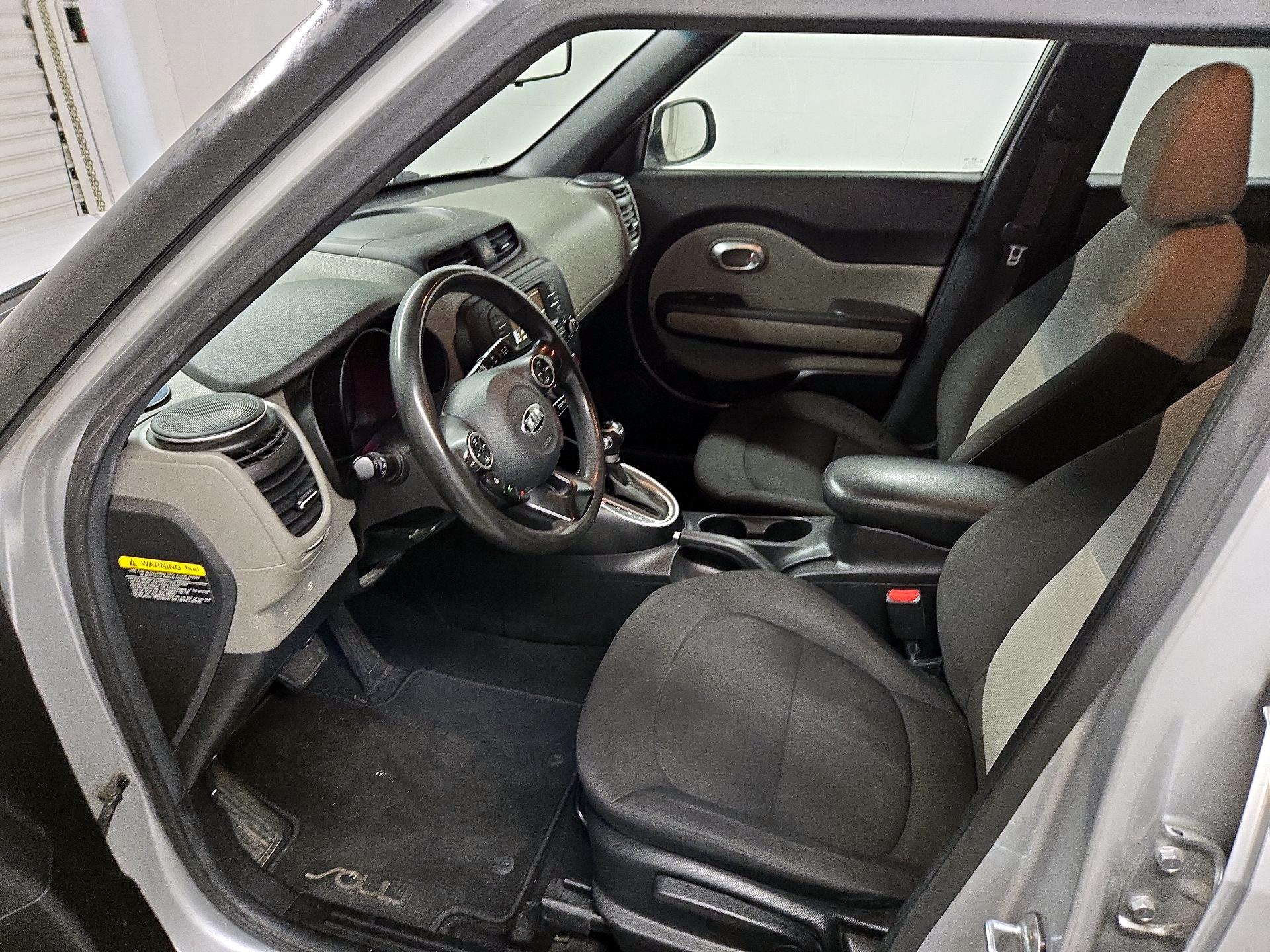 Thumbnail: 2018 Kia Soul - 11