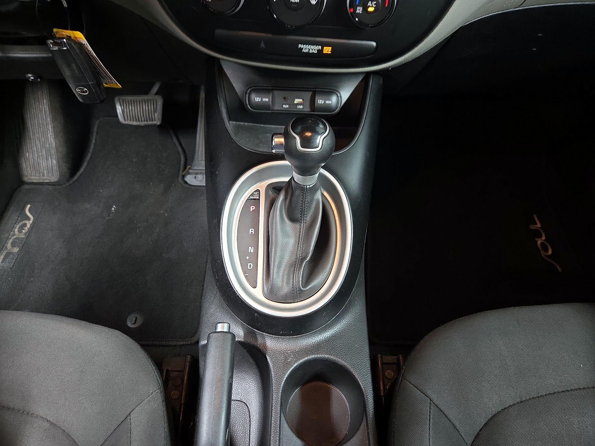 Thumbnail: 2018 Kia Soul - 16