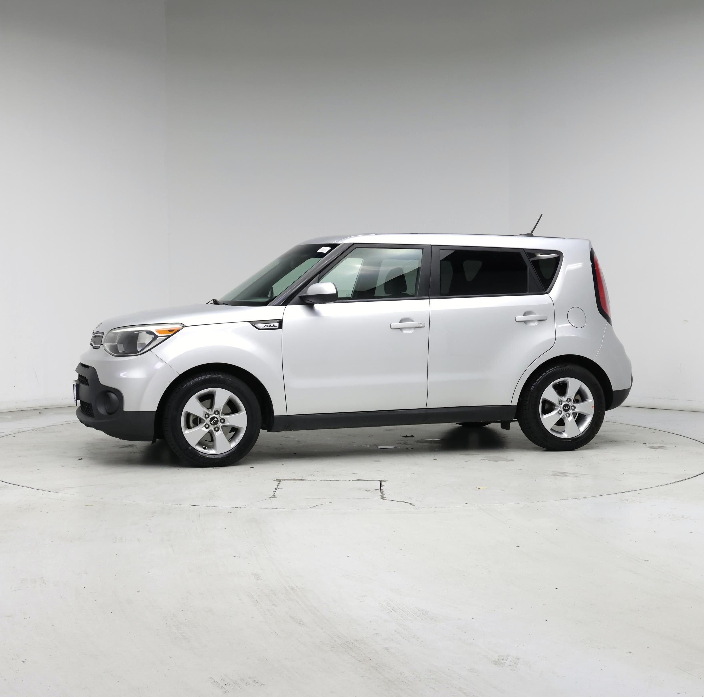 Thumbnail: 2018 Kia Soul - 3