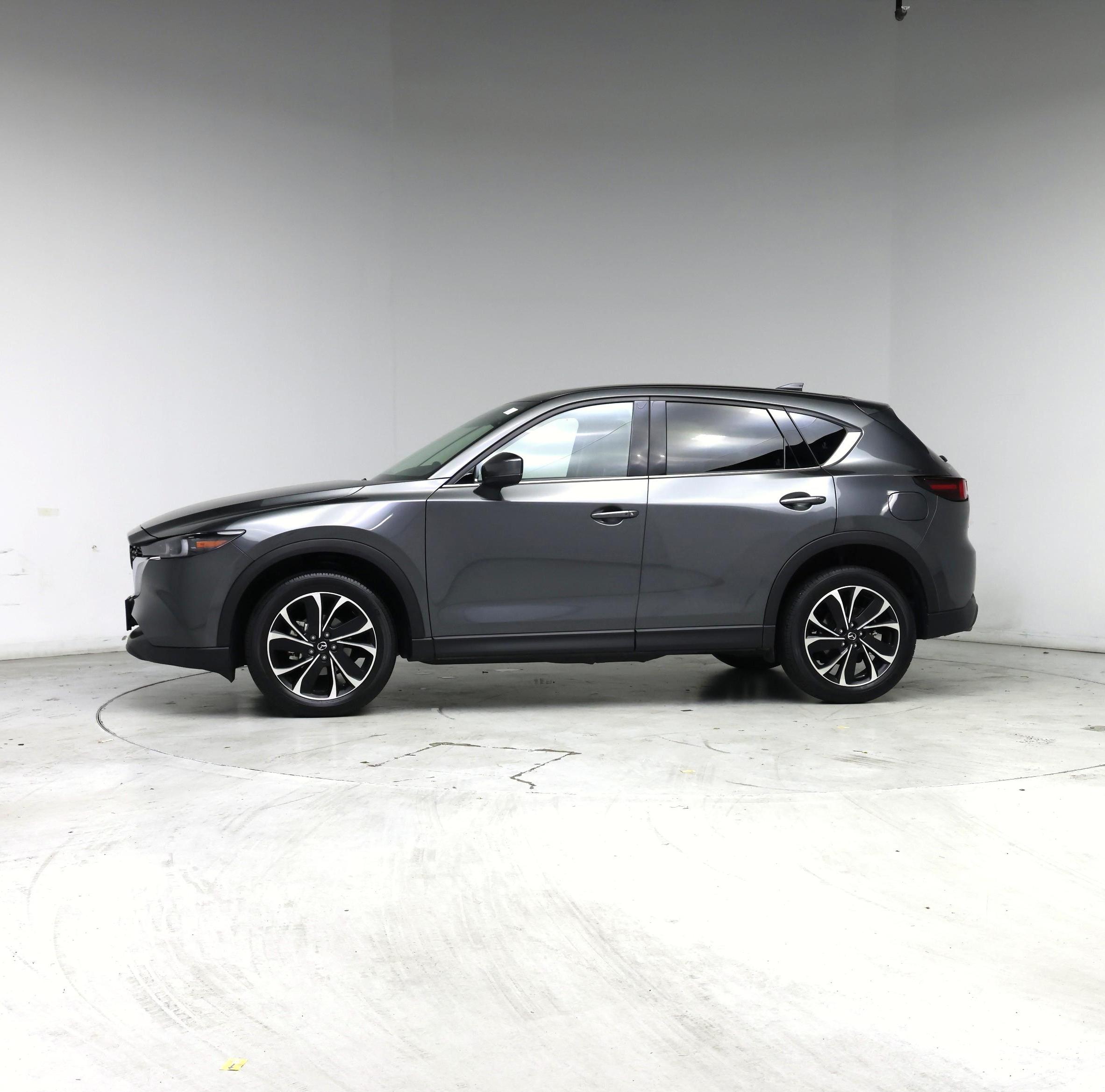 Thumbnail: 2023 Mazda CX-5 - 3