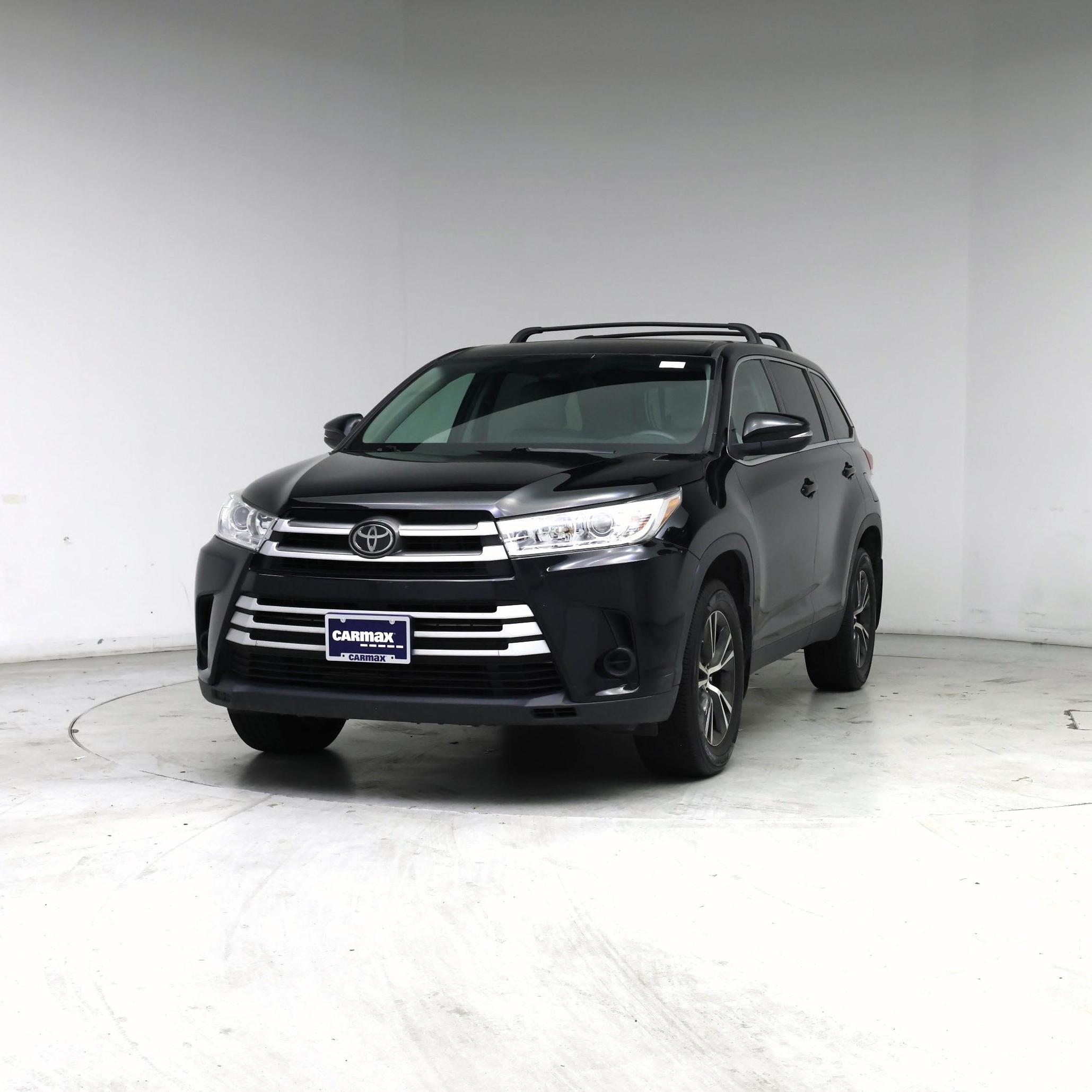 Thumbnail: 2019 Toyota Highlander - 4