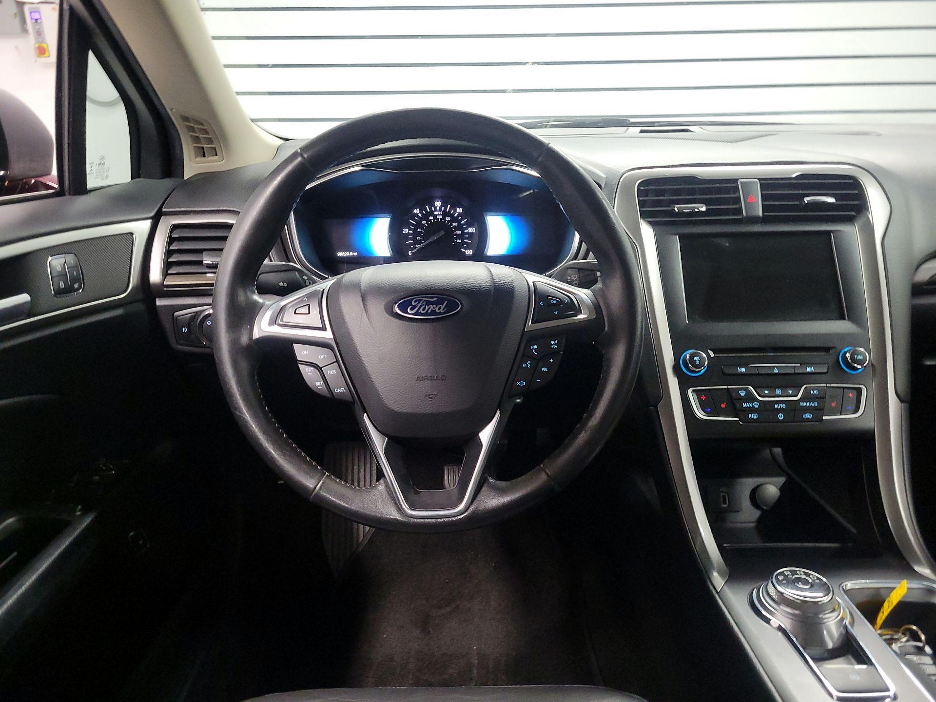 Thumbnail: 2017 Ford Fusion - 10