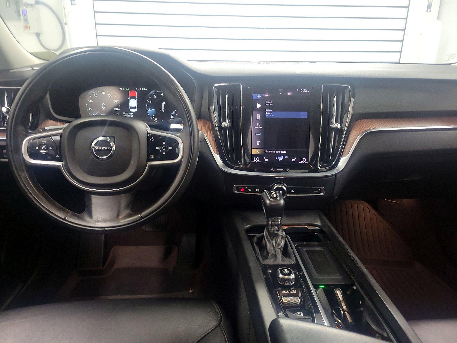 Thumbnail: 2021 Volvo S60 - 9