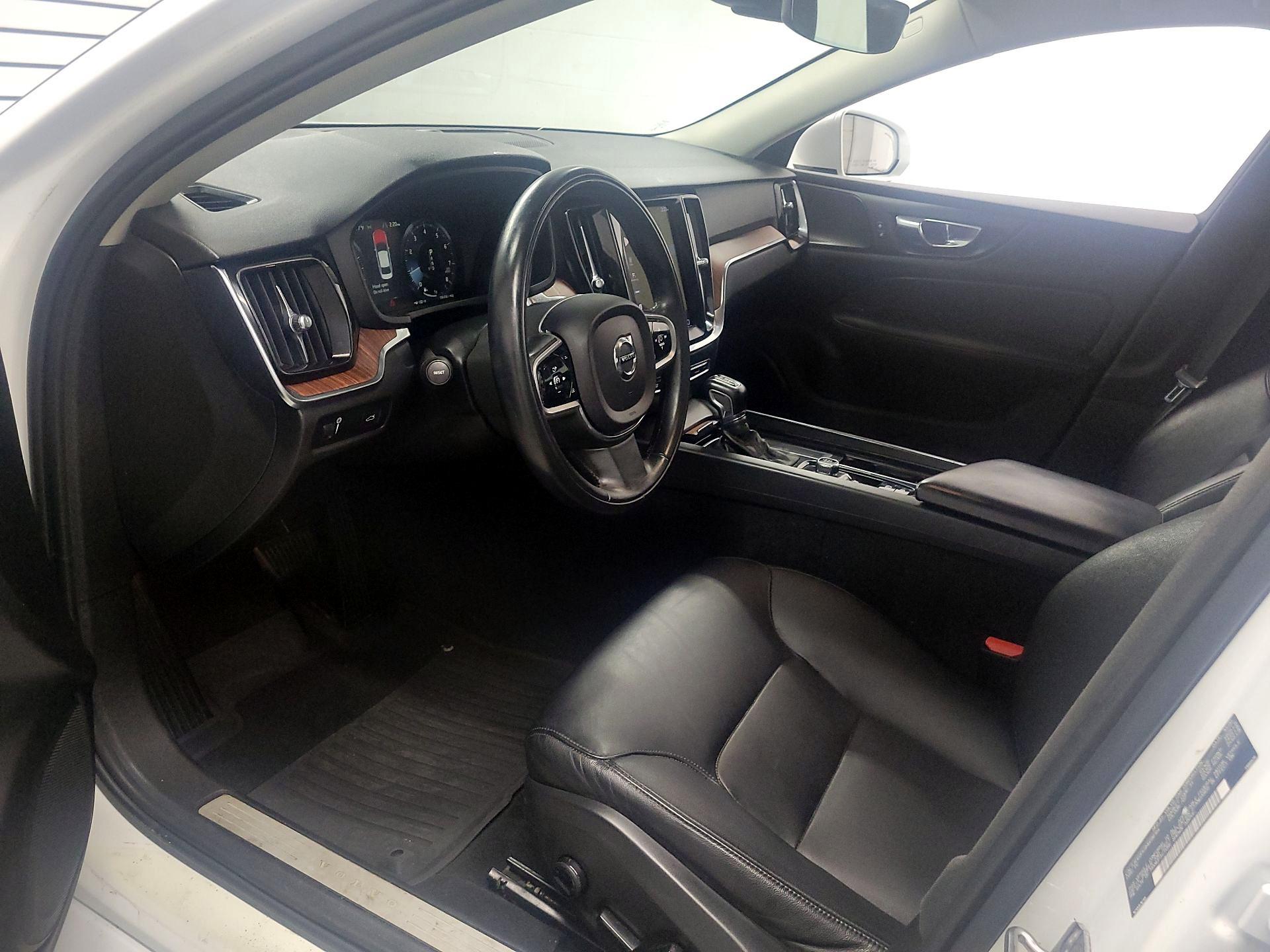 Thumbnail: 2021 Volvo S60 - 11