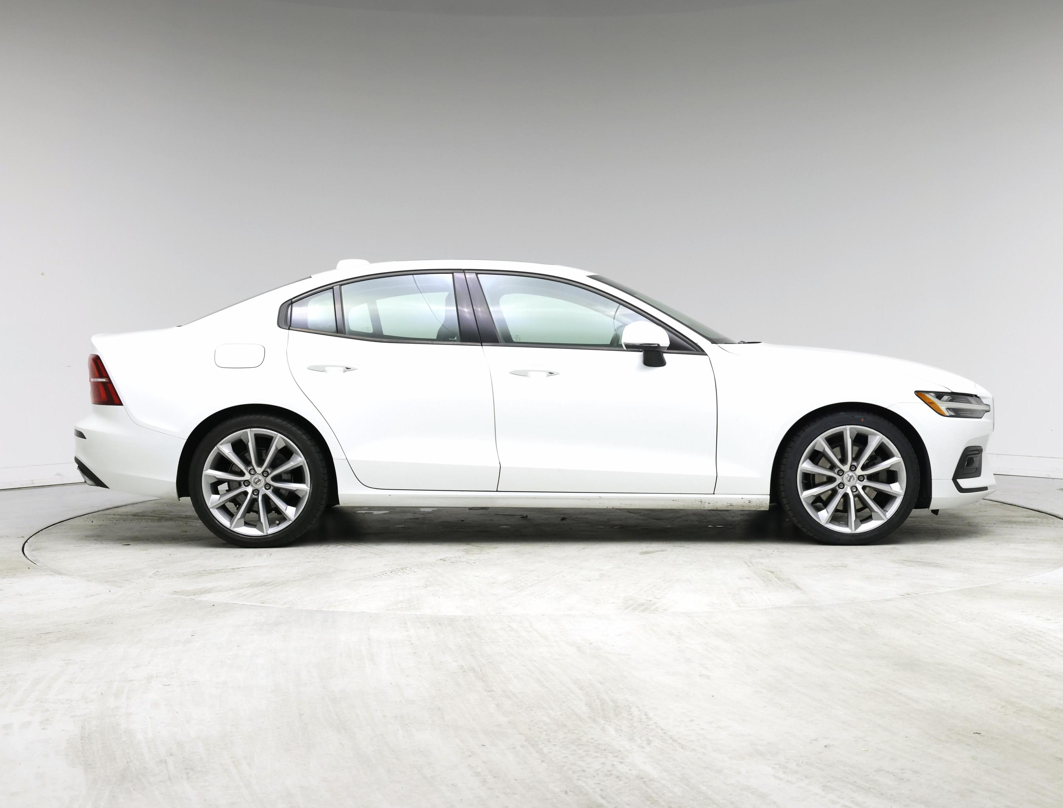 Thumbnail: 2021 Volvo S60 - 7