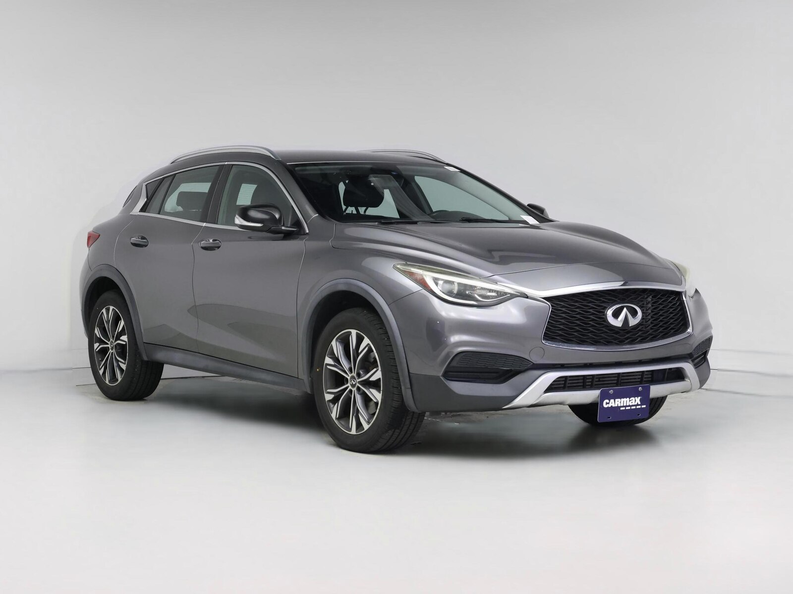 2017 INFINITI QX30