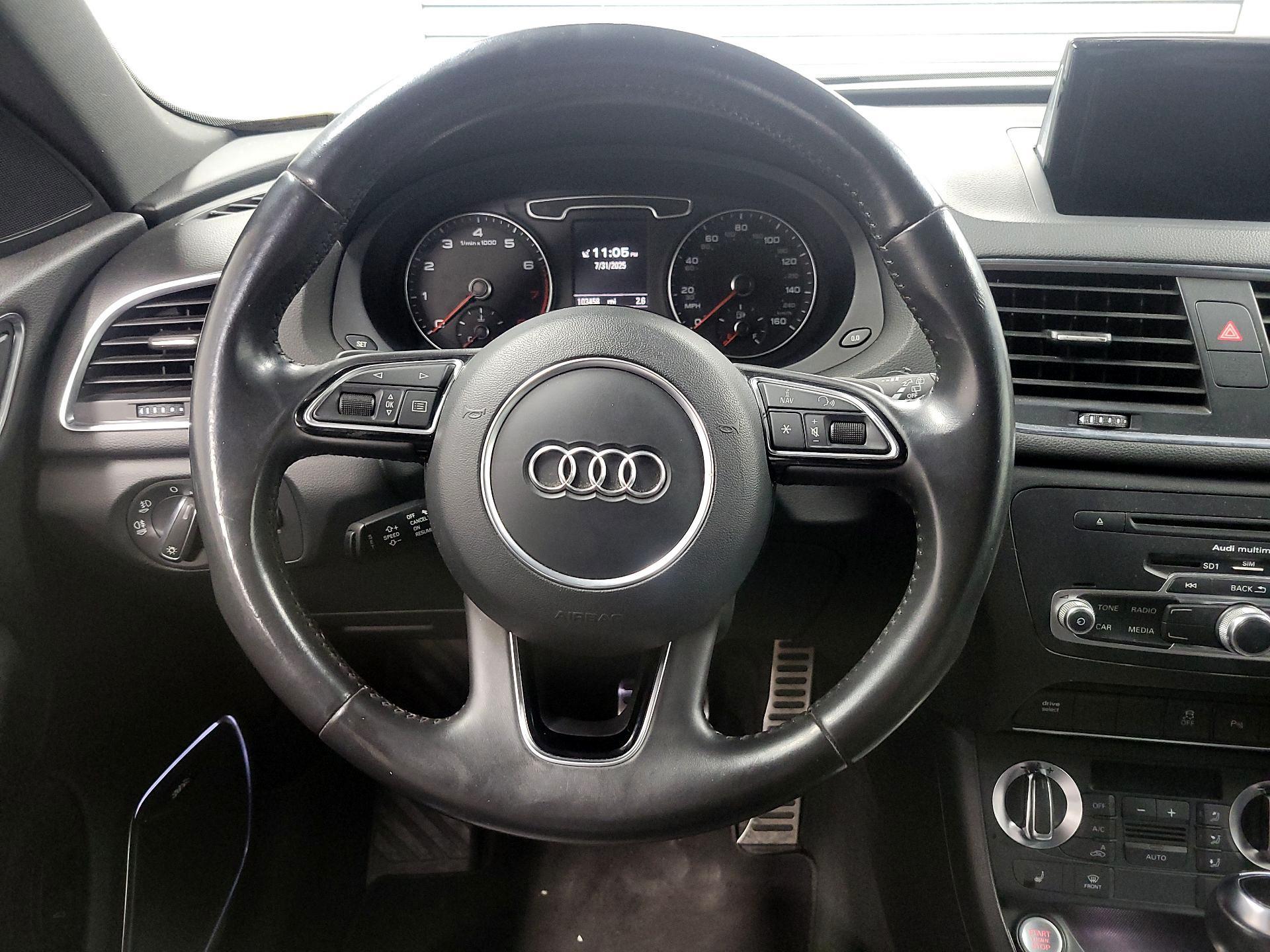 Thumbnail: 2015 Audi Q3 - 10