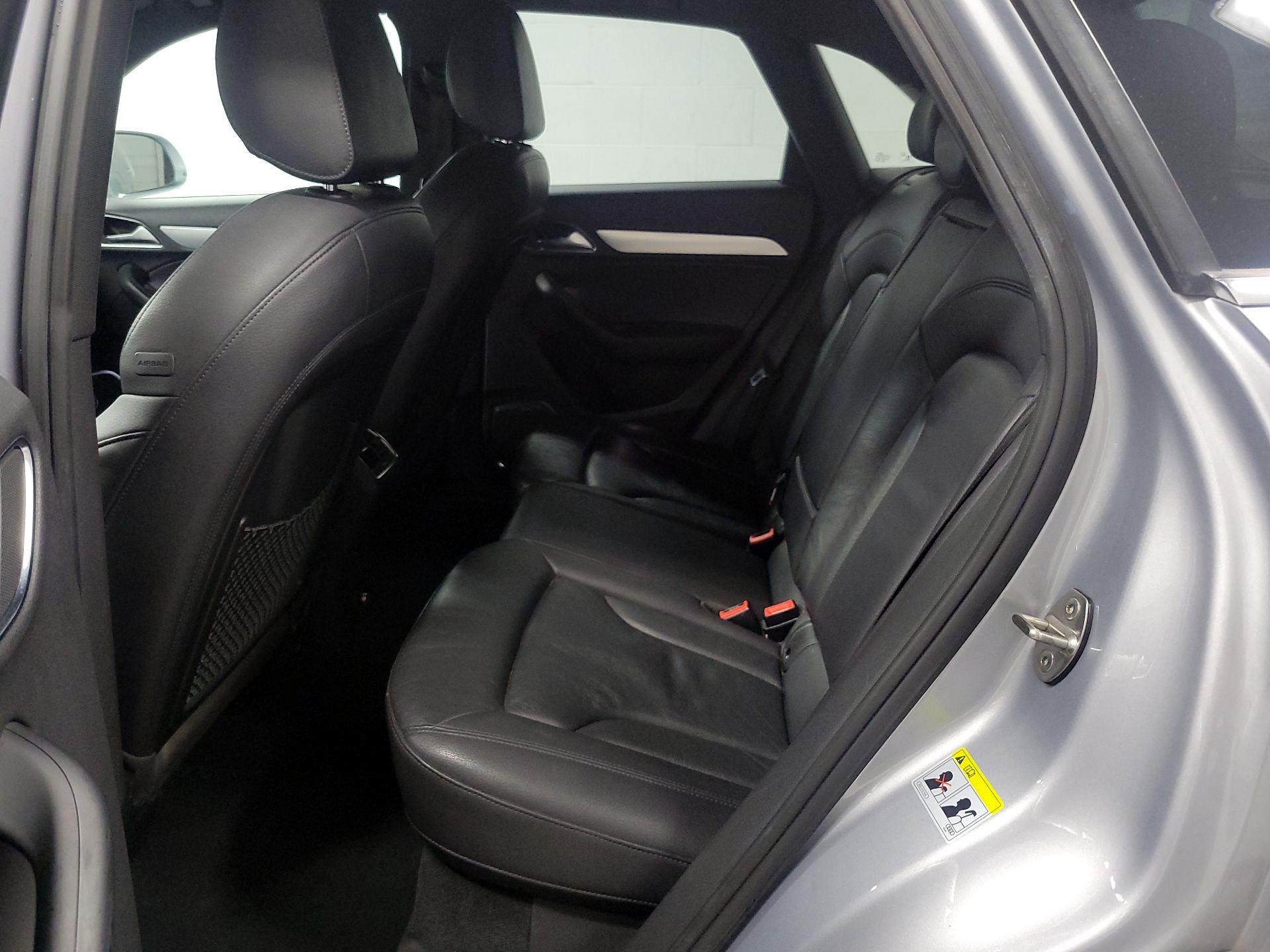 Thumbnail: 2015 Audi Q3 - 18