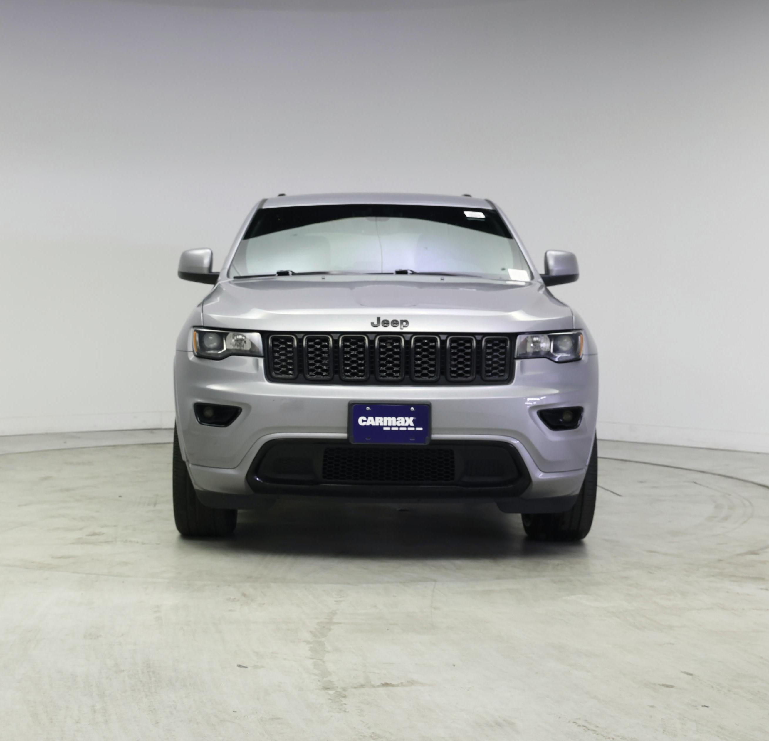 Thumbnail: 2019 Jeep Grand Cherokee - 5