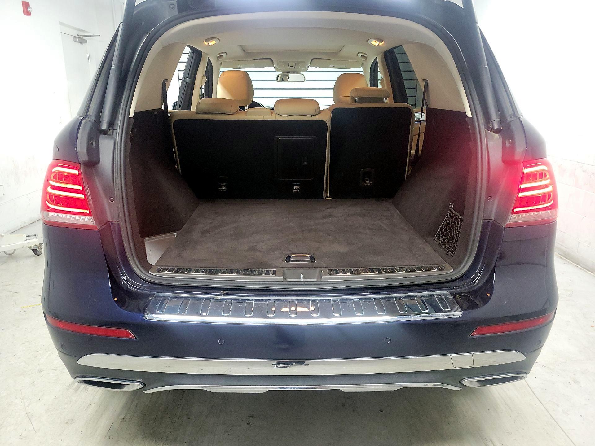 Thumbnail: 2018 Mercedes-Benz GLE - 17