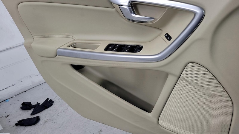 2015 Volvo S60 T5 12