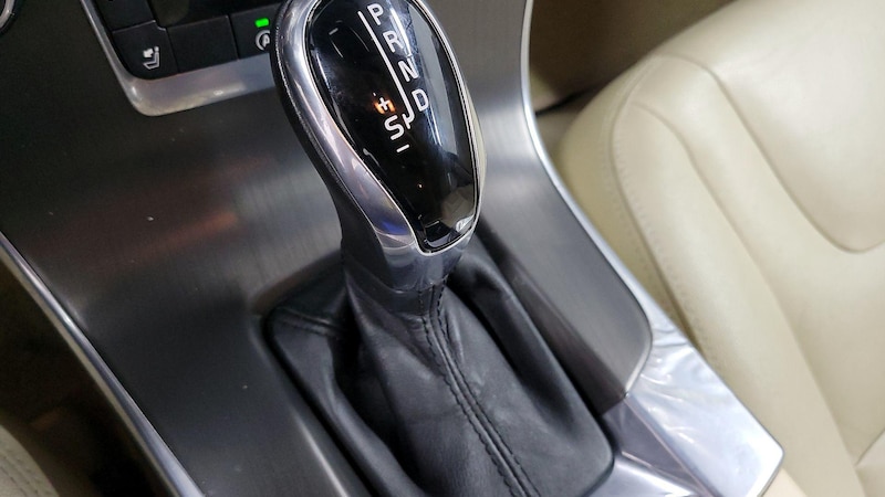 2015 Volvo S60 T5 16