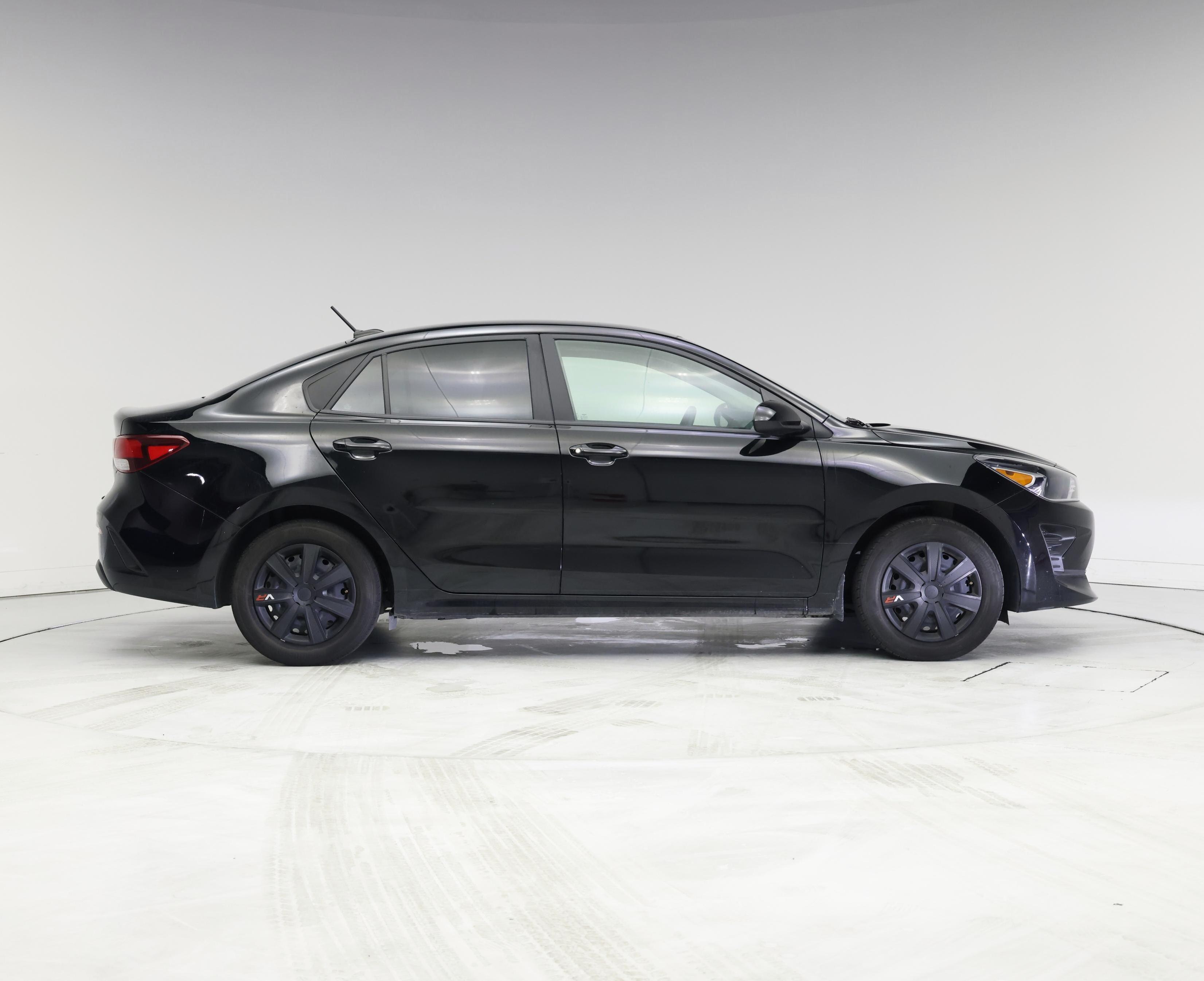 Thumbnail: 2023 Kia Rio - 7