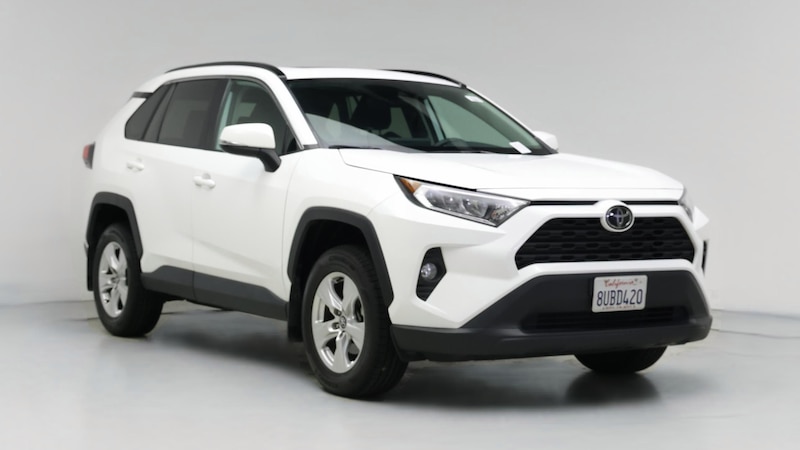 2021 Toyota RAV4 XLE Hero Image