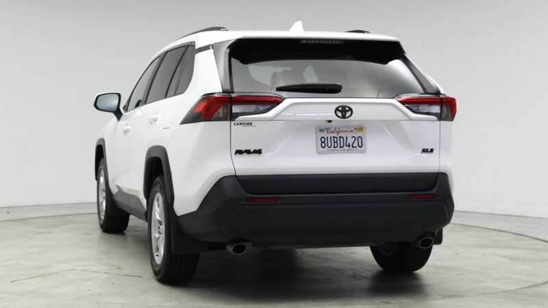2021 Toyota RAV4 XLE 6