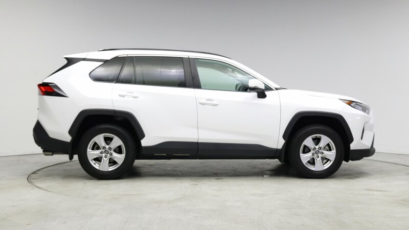 2021 Toyota RAV4 XLE 7