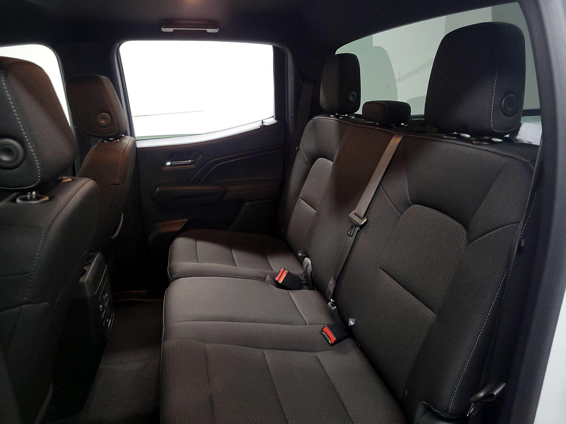 Thumbnail: 2024 GMC Canyon - 19