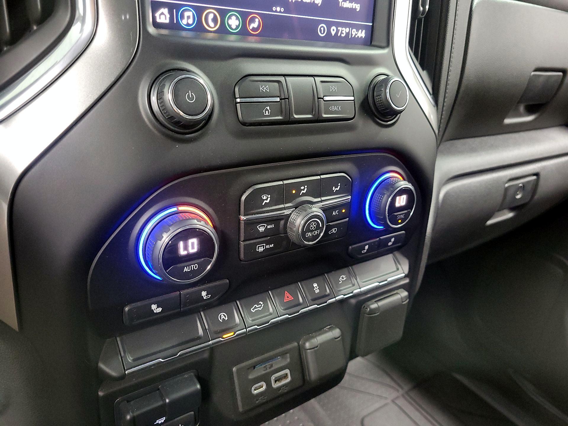 Thumbnail: 2020 Chevrolet Silverado 1500 - 16