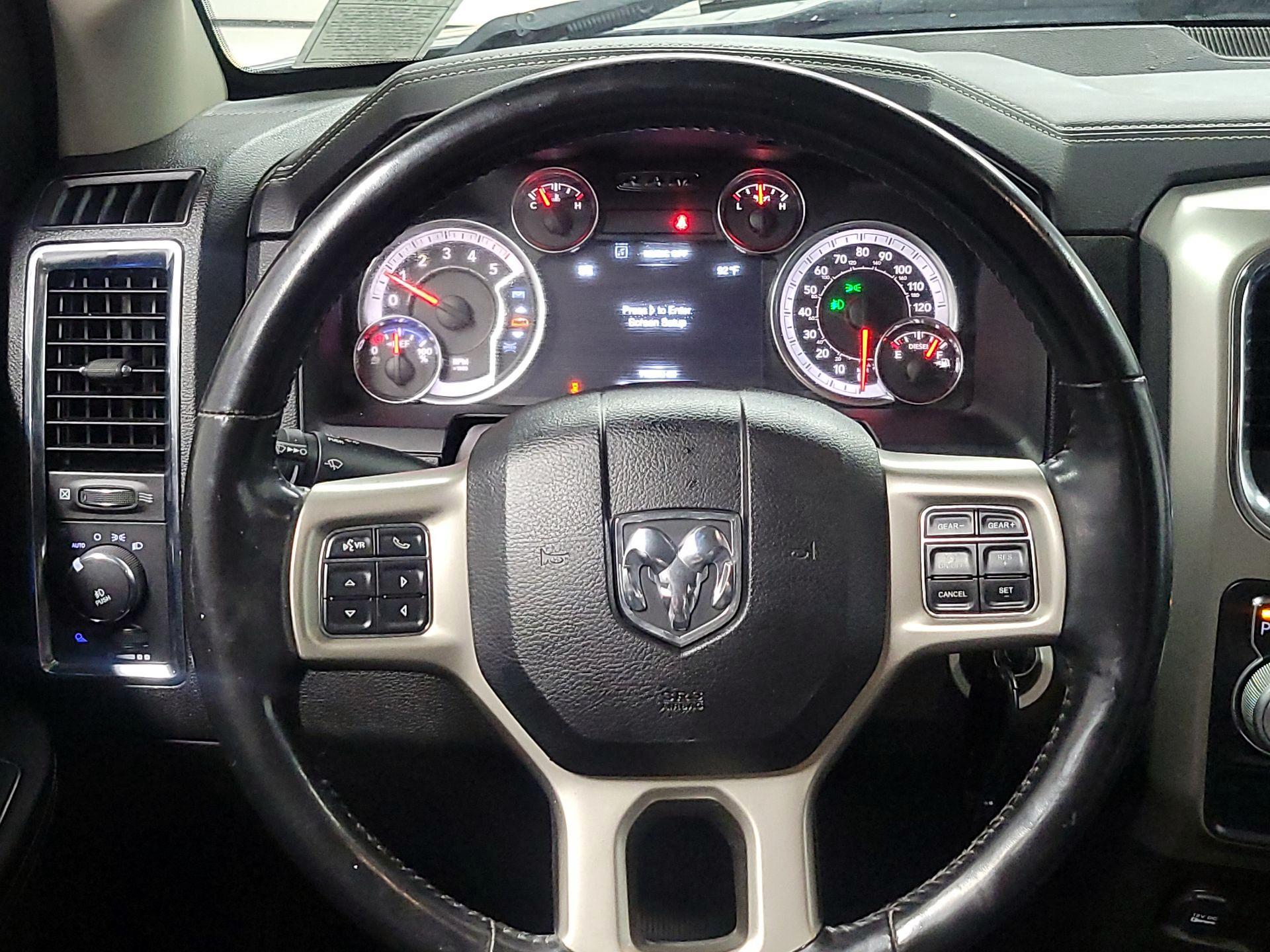 Thumbnail: 2019 RAM 1500 Classic - 10