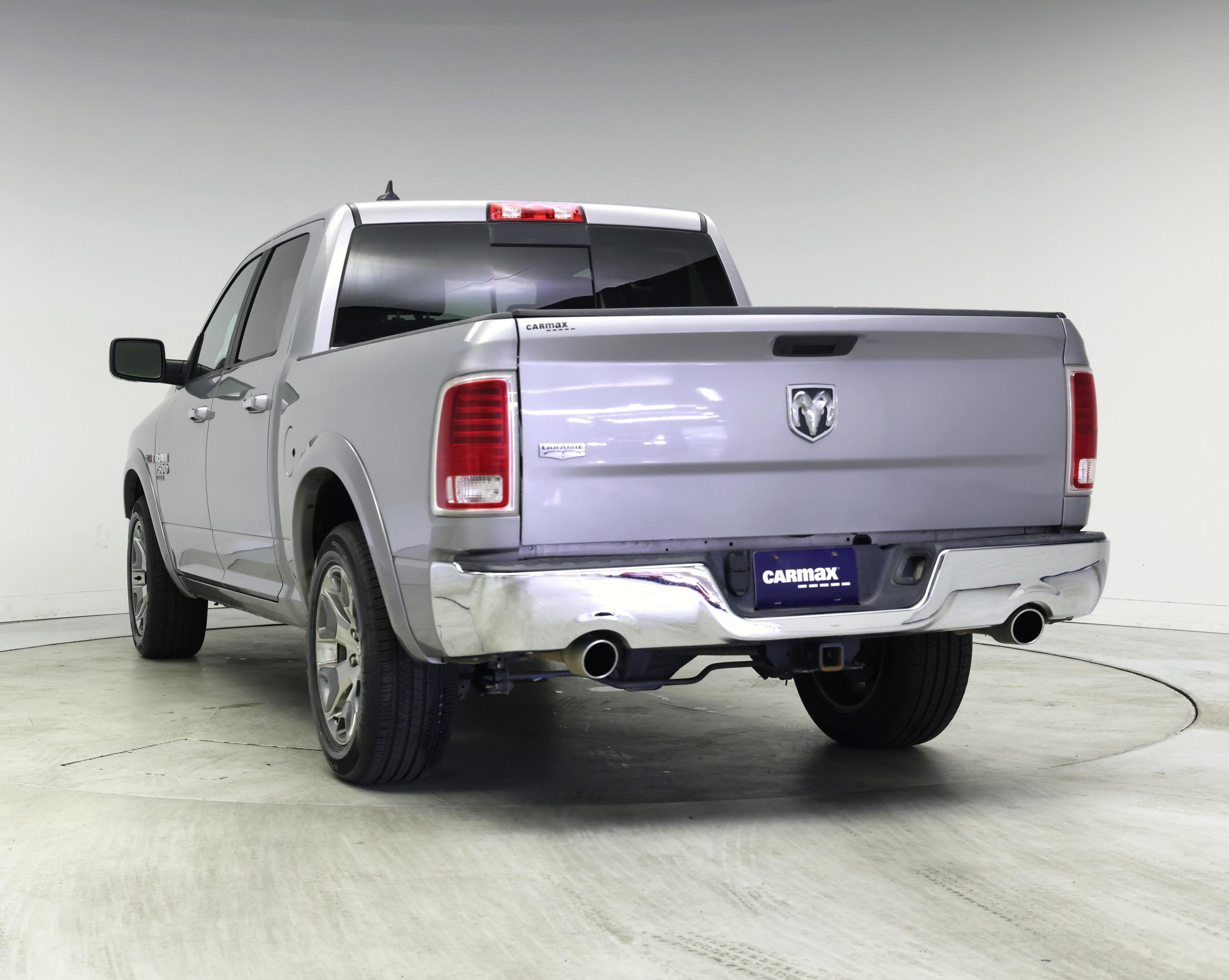 Thumbnail: 2019 RAM 1500 Classic - 2