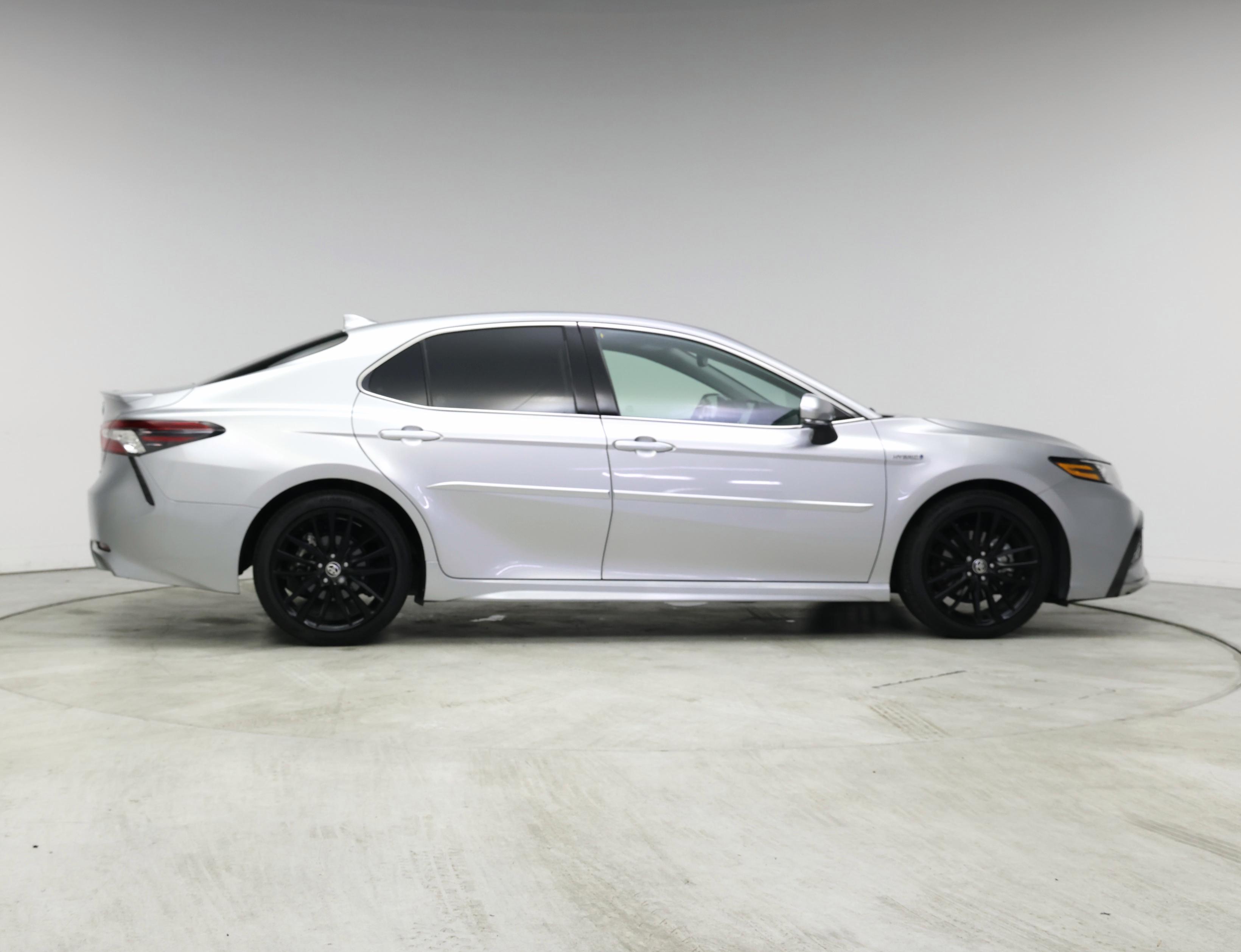 Thumbnail: 2021 Toyota Camry - 7