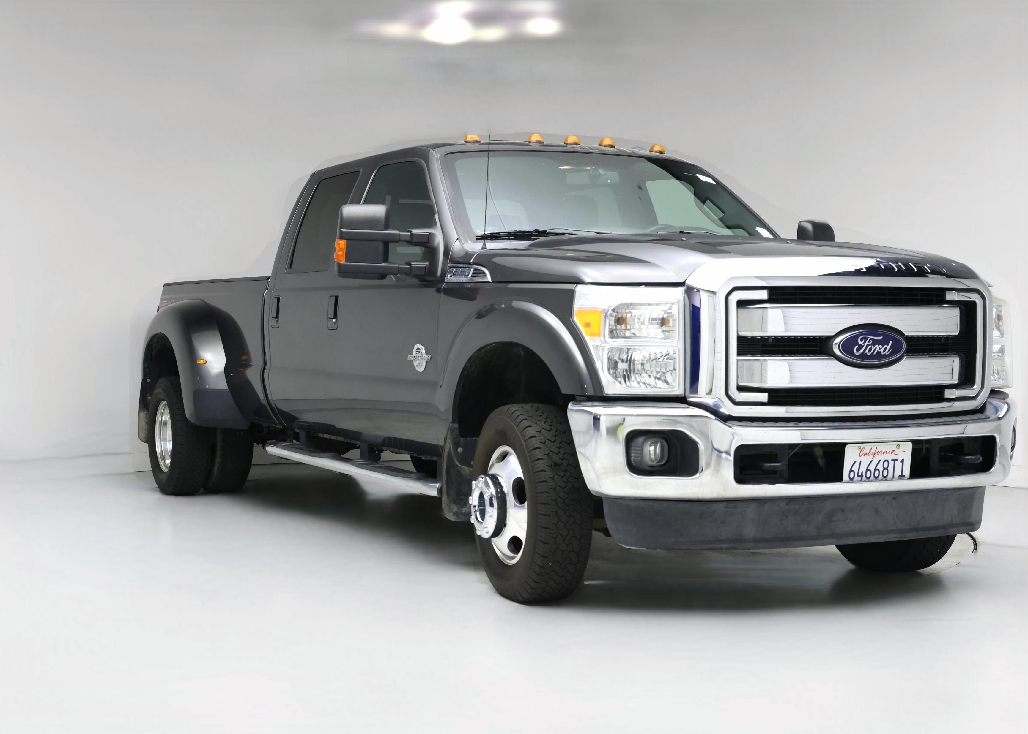 Thumbnail: 2016 Ford F-350 - 1