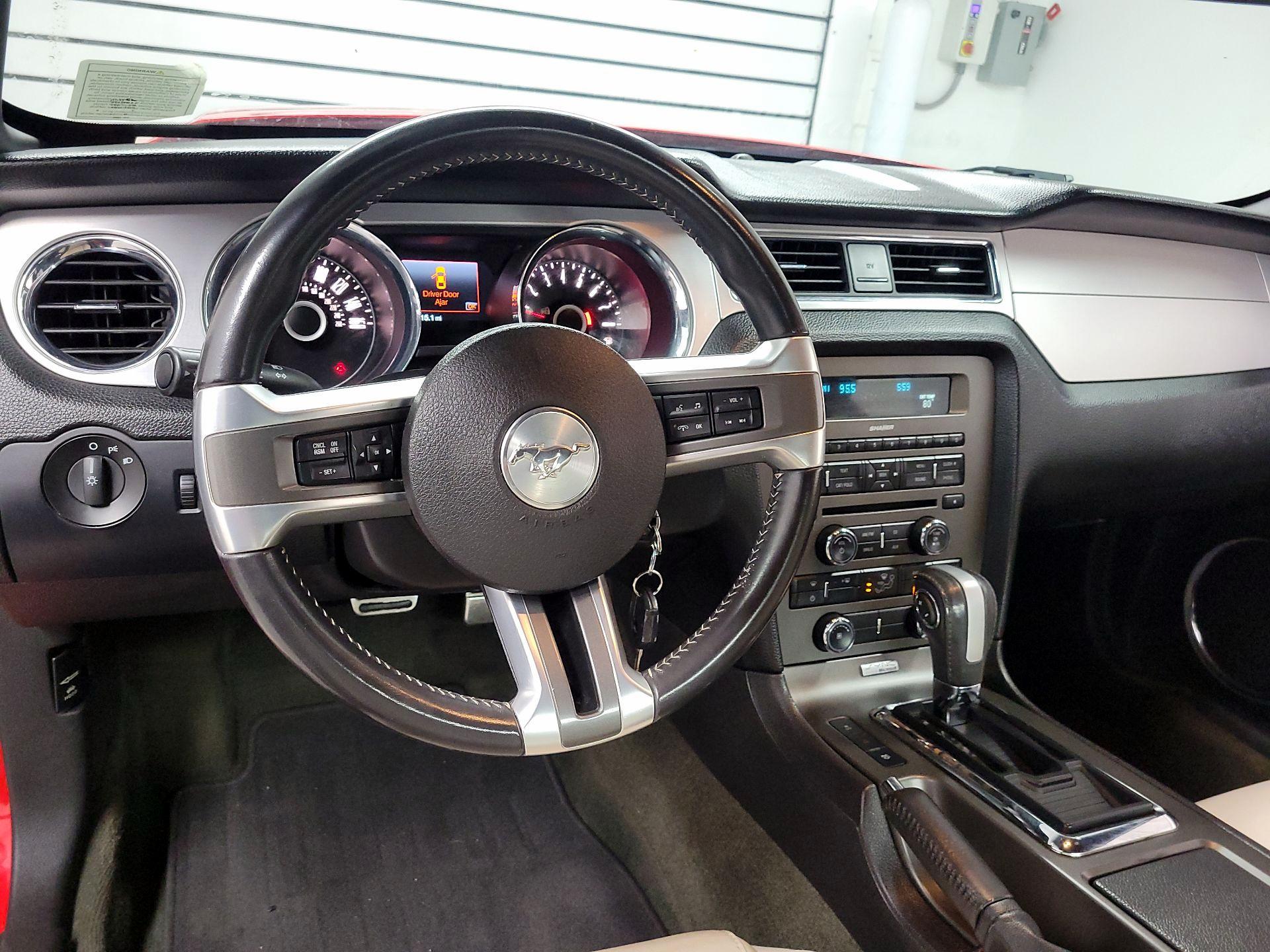 Thumbnail: 2014 Ford Mustang - 9