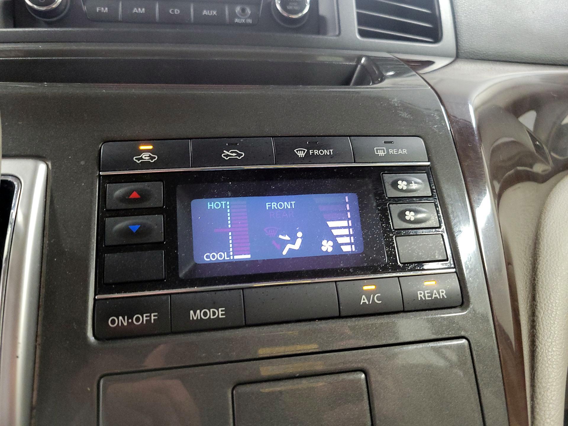 Thumbnail: 2014 Nissan Quest - 15